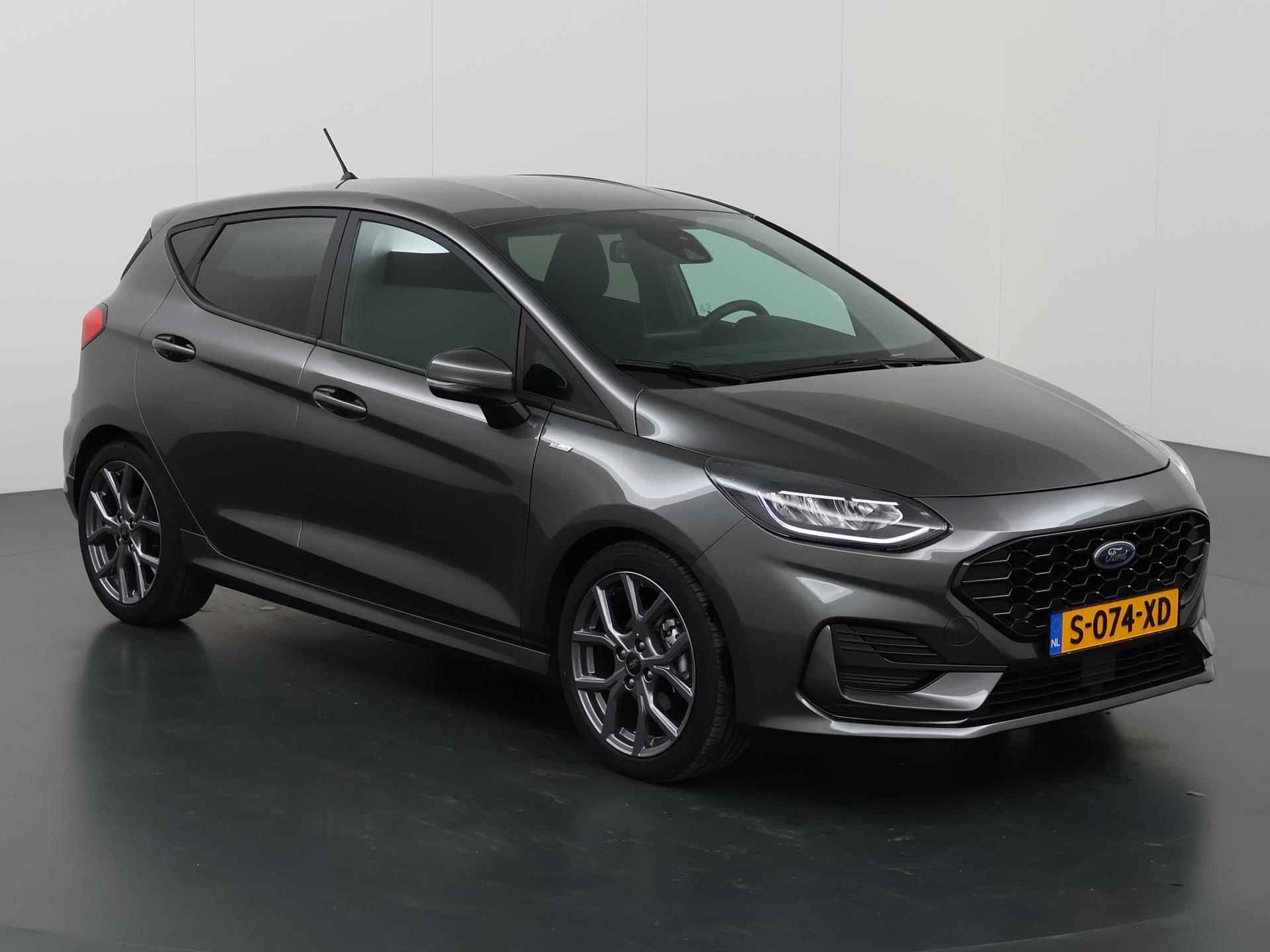 Ford Fiesta 1.0 EcoBoost Hybrid ST-Line | Climate control | Winterpack | Apple Carplay | Cruise control - 24/35