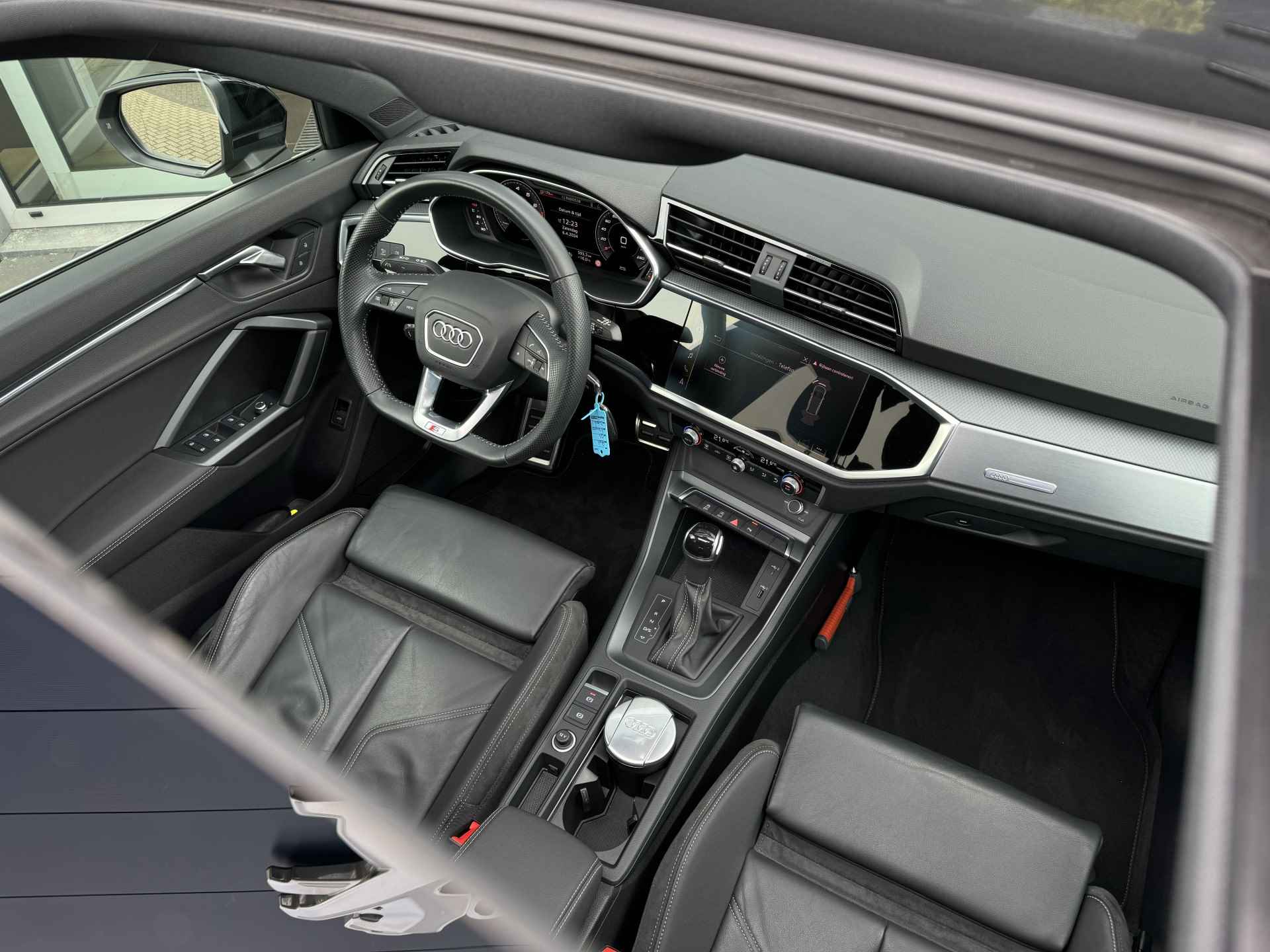 Audi Q3 35 TFSI Pro Line S 150PK S-Tronic | Schuifkantel dak | Leder | Elektr. klep | PDC V/A | Navi | Carp - 24/52