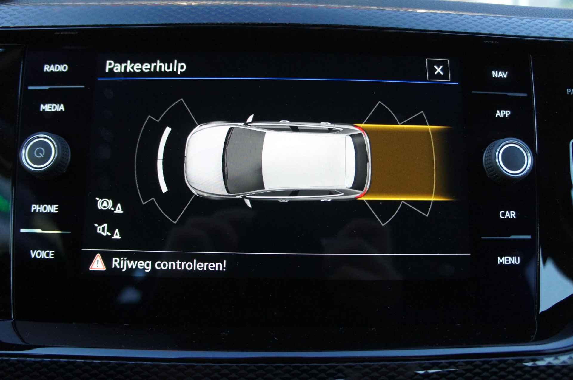 Volkswagen Polo 1.0 TSI Life | Parkeerhulp | LED | CarPlay | DAB+ - 17/20