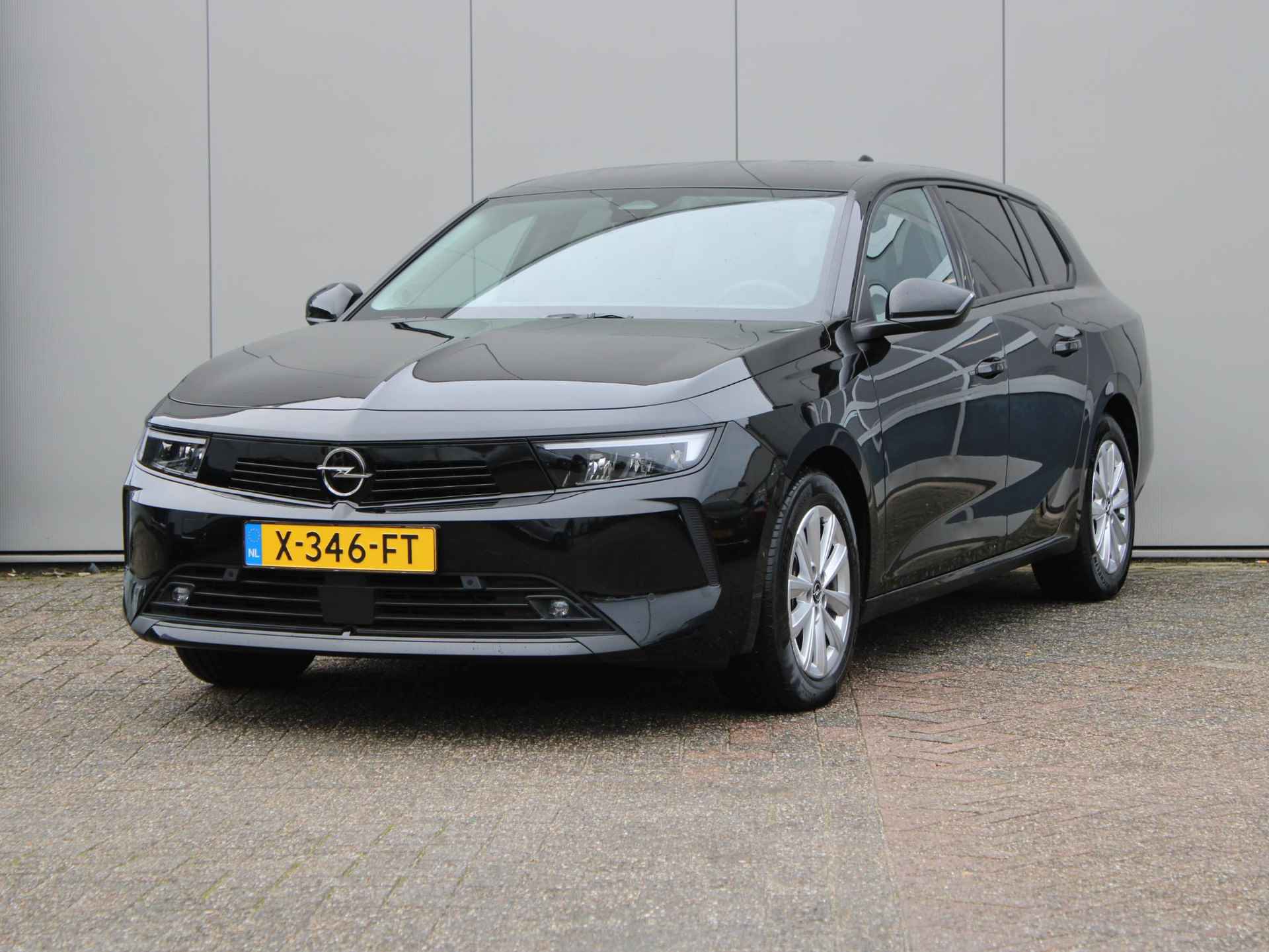 Opel Astra Sports Tourer 1.2 Level 2 | Navi / Climate / LED - 6/23