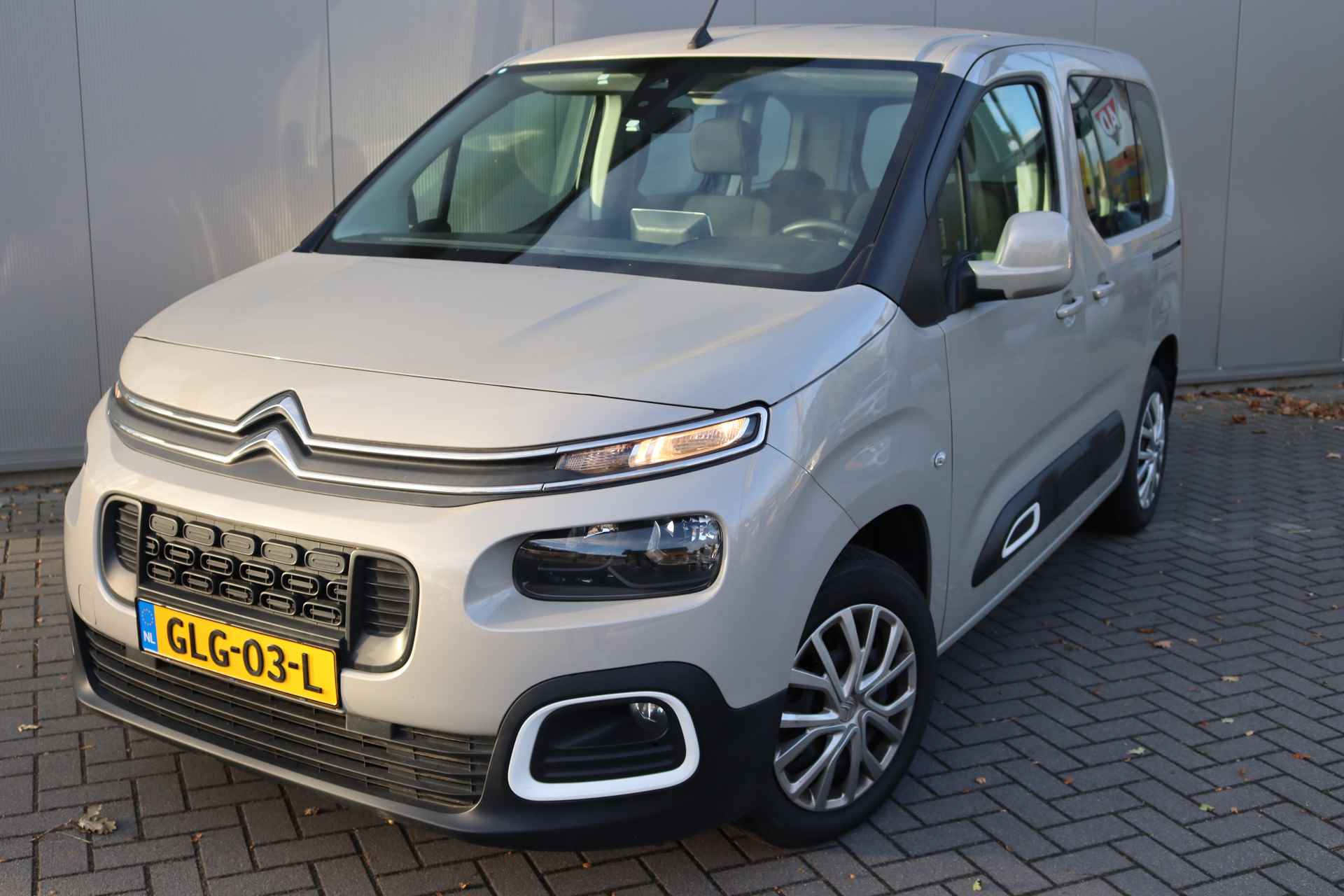 Citroën Berlingo 1.2 PureT. 110PK Feel Cruise-Control/Parkeerhulp/Carplay-android/DAB+ - 8/26