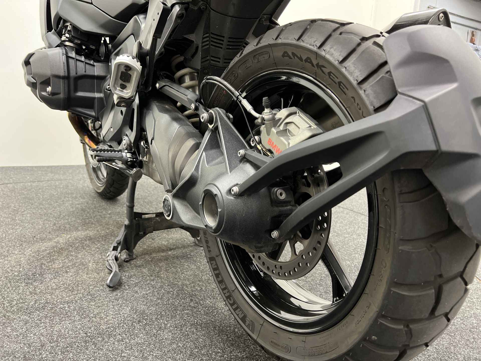 BMW R 1300 GS Triple Black Full option ,Akrapovic demper,Topkoffer, BTW ! - 16/19