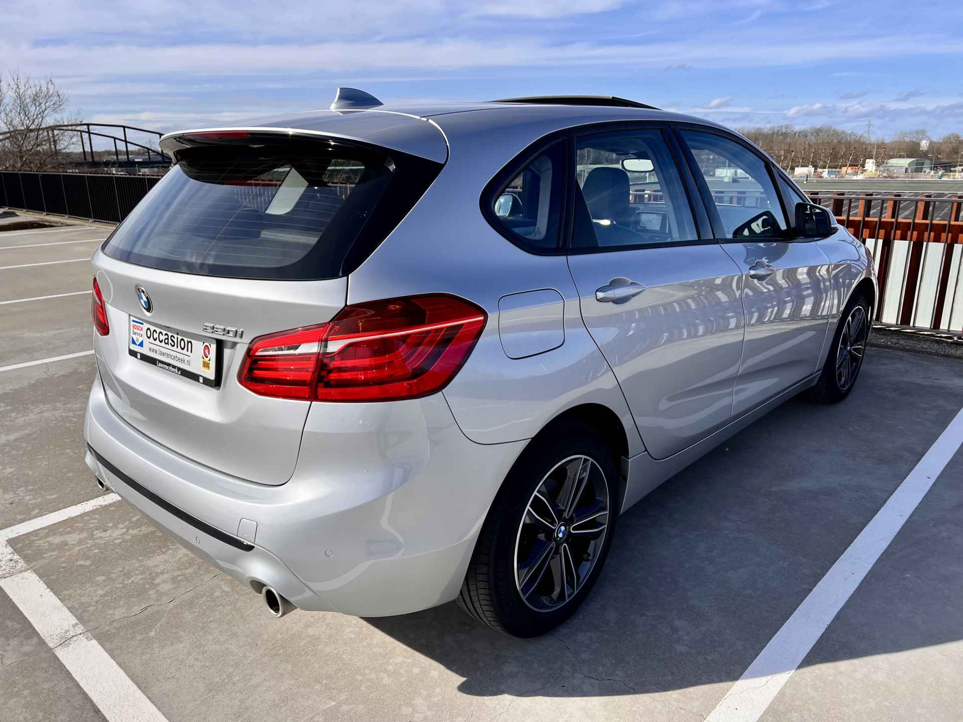 BMW 2 Serie Active Tourer 220i High Executive Edition | Navi | Pano | Elek.Klep | Cruise | Afn. Trekh. | | dealer auto | BMW Premium Selection 2 jaar garantie | % Bovag Occasion Partner % - 10/51