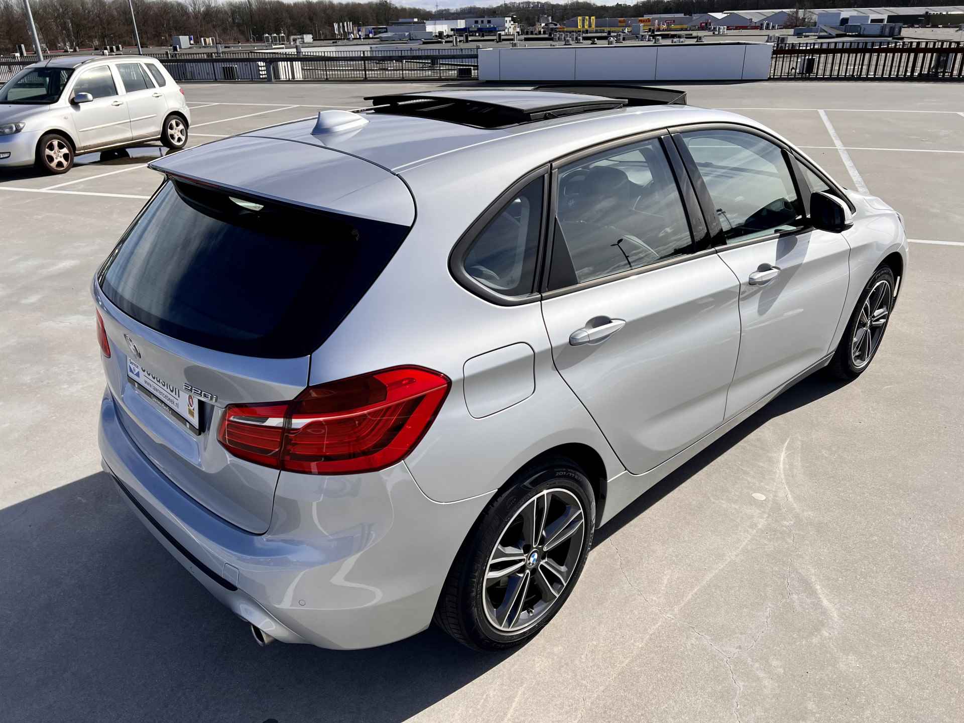 BMW 2 Serie Active Tourer 220i High Executive Edition | Navi | Pano | Elek.Klep | Cruise | Afn. Trekh. | | dealer auto | BMW Premium Selection 2 jaar garantie | % Bovag Occasion Partner % - 51/51