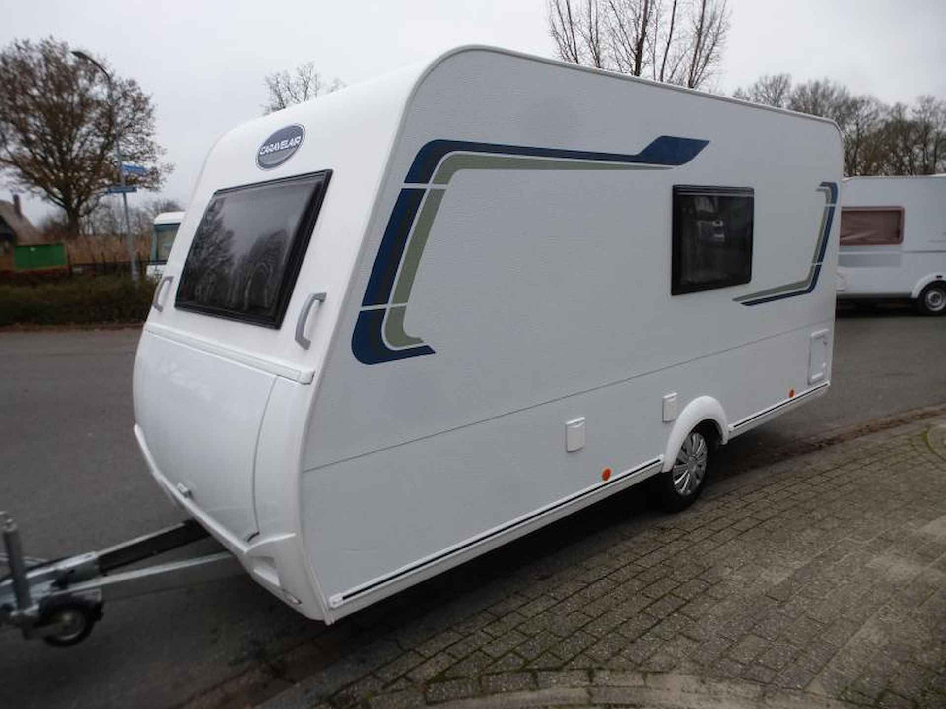 Caravelair Alba 400 incl. mover en voortent - 6/13