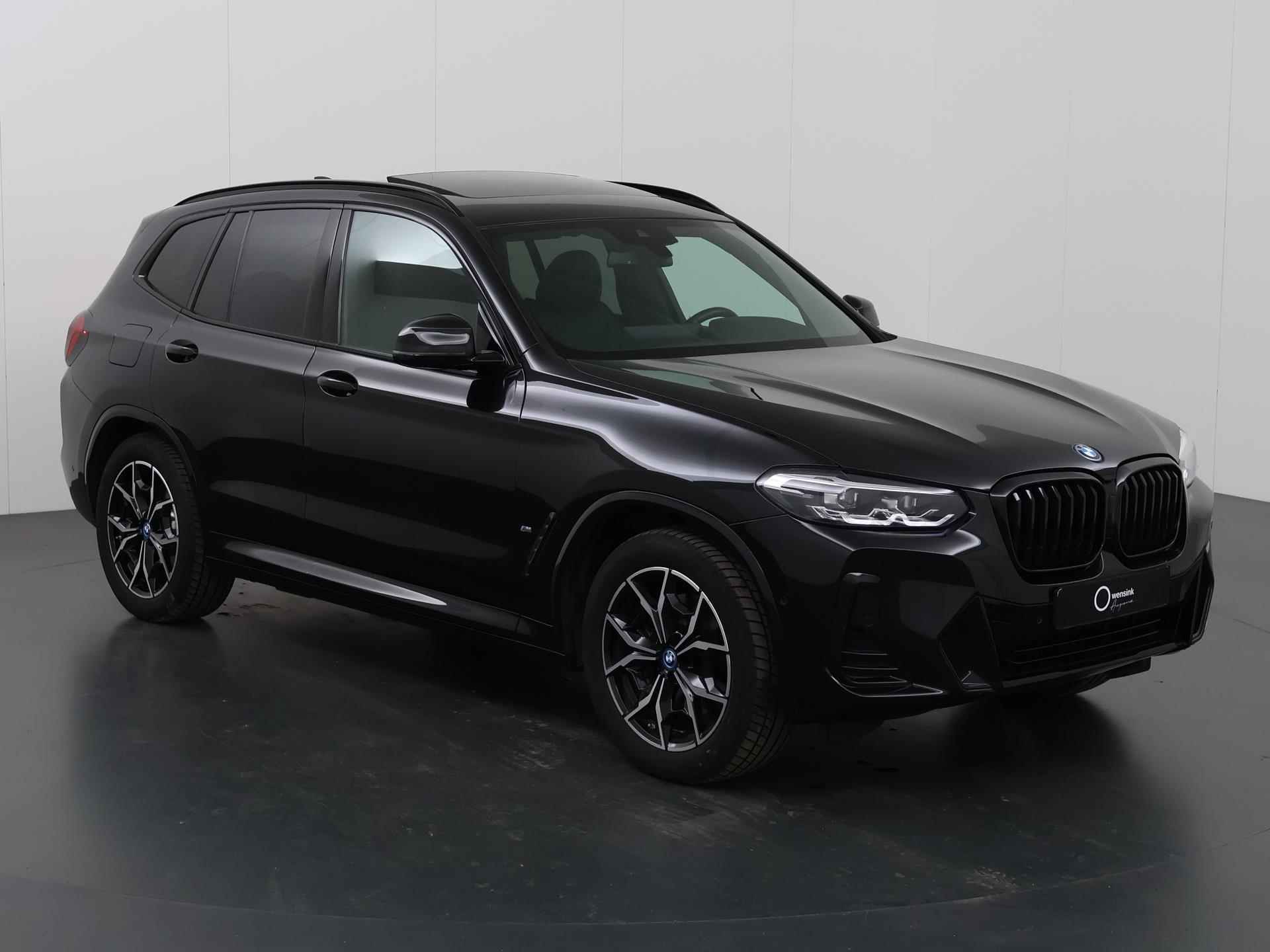 BMW X3 xDrive30e High Executive M-Sport | Panoramadak | FaceLift | Sportstoelen | ShadowLine | Harman/Kardon | HUD | Camera | Apple CarPlay  | Stoelverw. | Ele. verstelbare stoelen + Geheugen | - 24/58