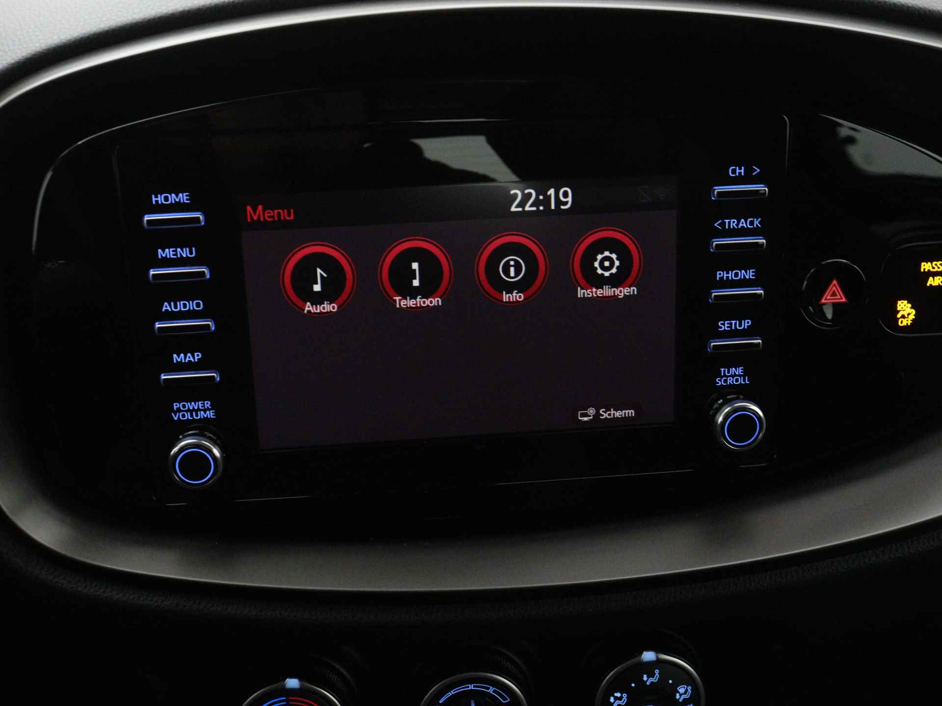 Toyota Aygo X 1.0 VVT-i MT play | Camera | Cruise Control Adaptief | Apple Carplay/Android Auto | - 10/41