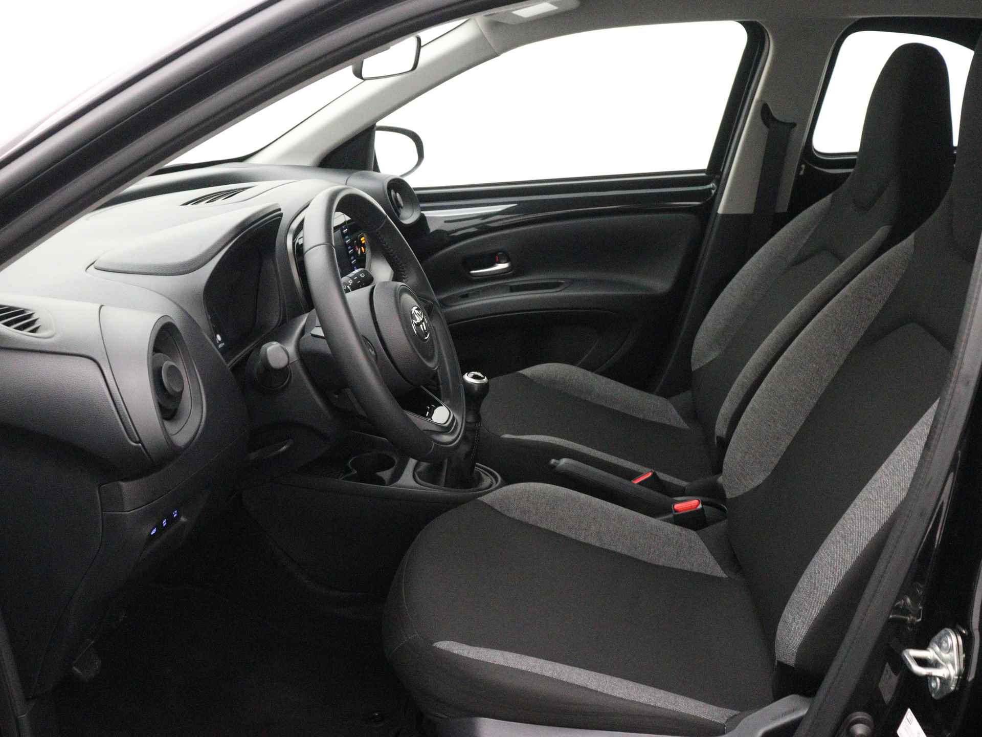 Toyota Aygo X 1.0 VVT-i MT play | Camera | Cruise Control Adaptief | Apple Carplay/Android Auto | - 19/41