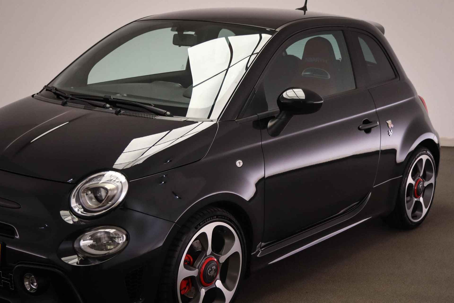 Abarth 500 1.4 T-Jet Abarth Turismo | LEDER | CLIMA |  UCONNECT | NAVI | DAB | PDC | 17" - 16/51