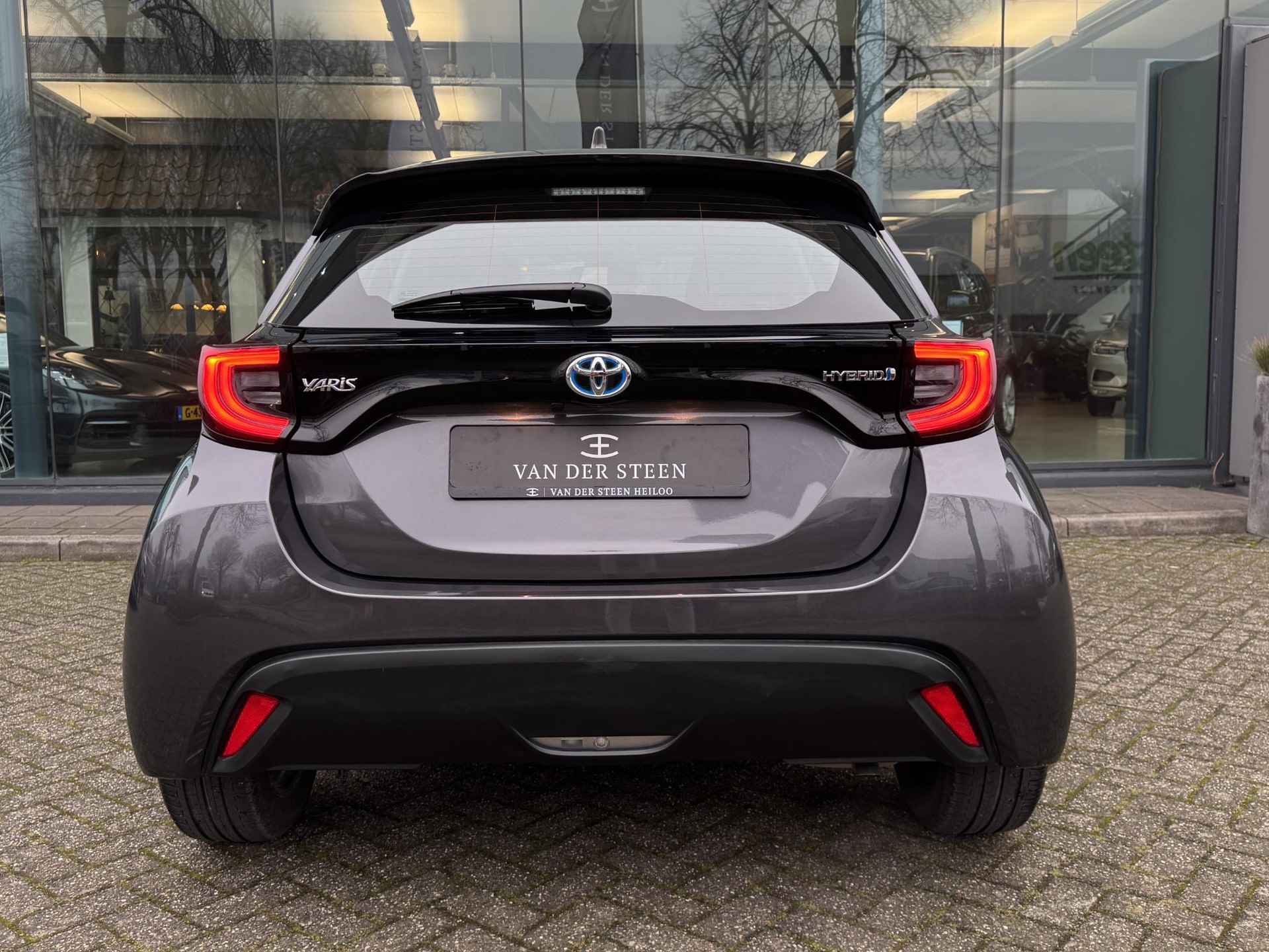 Toyota Yaris 1.5 Hybrid 115 Business Fabrieksgarantie t/m 2034 | LED Verlichting - 13/20