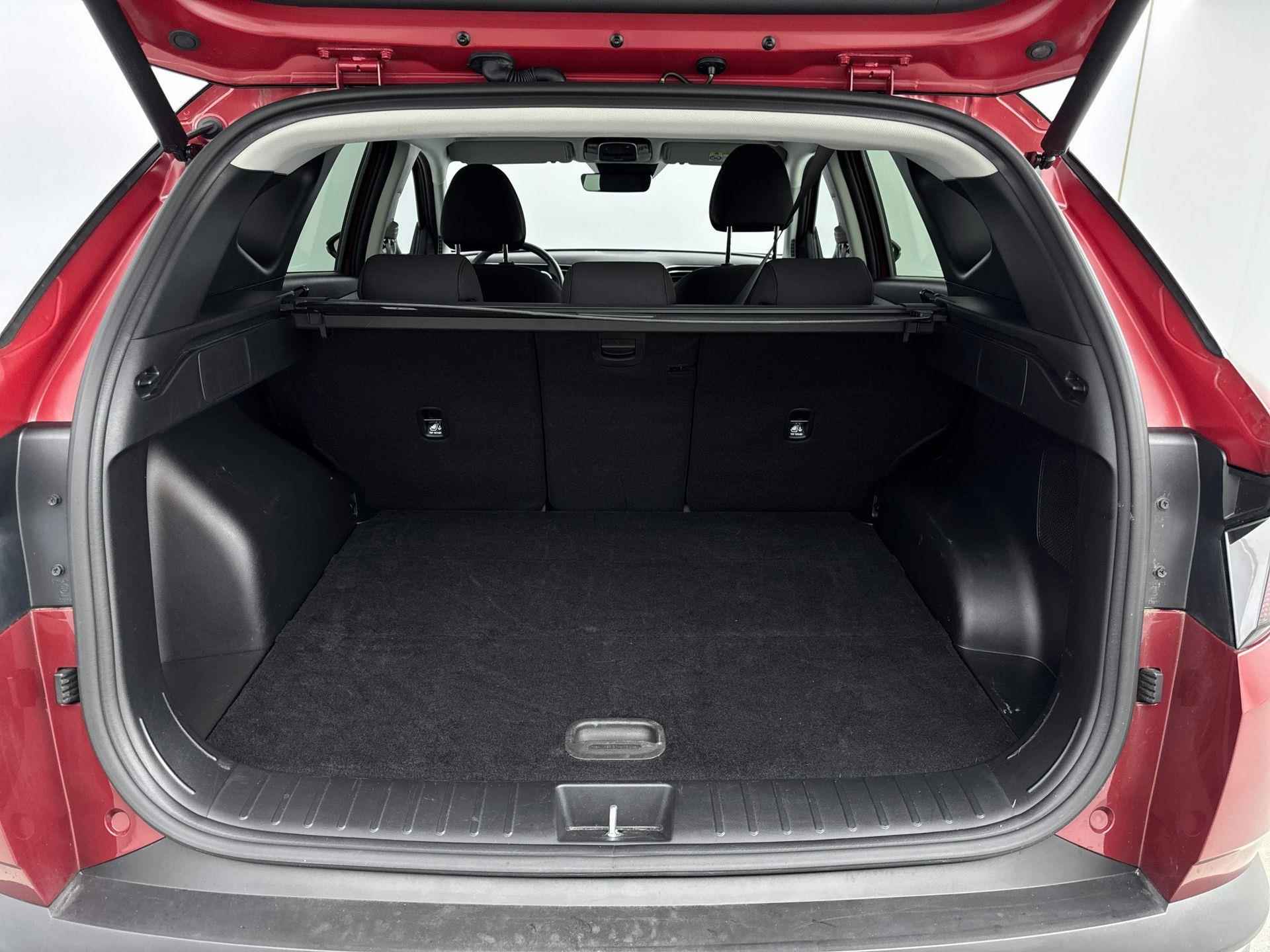 Hyundai Tucson 1.6 T-GDI HEV Comfort Smart | Trekhaak | Stoel + stuurverwarming  | Trekgewicht 1650kg | All Season banden | Krell Audio | Adaptive cruise control | - 22/32