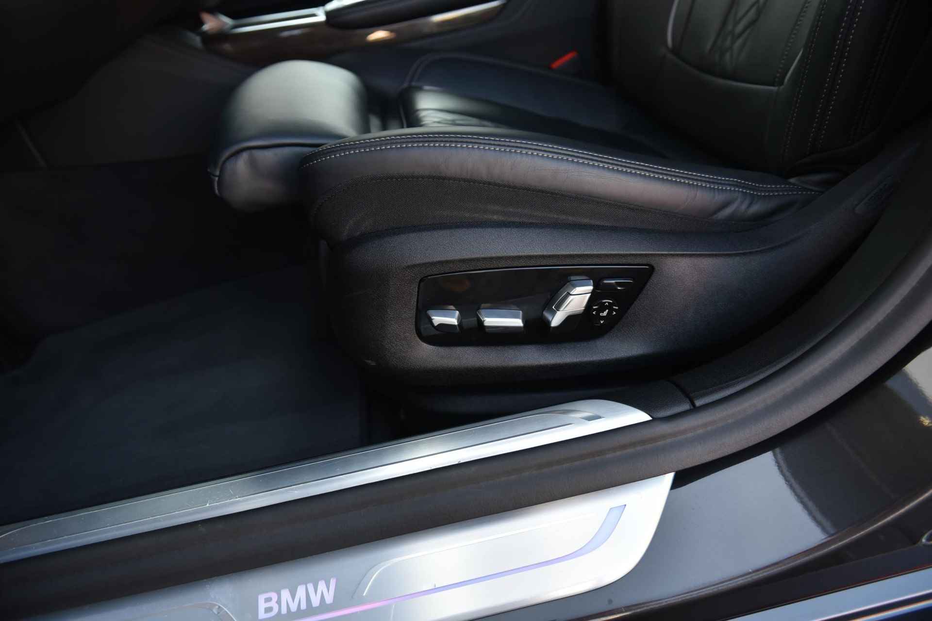 BMW 7 Serie 745e High Executive - 25/31