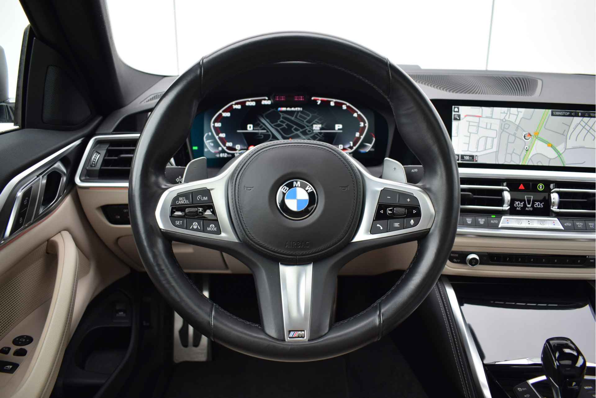 BMW 4 Serie Coupé M440i xDrive High Executive Automaat / Schuif-kanteldak / Trekhaak / Laserlicht / Parking Assistant Plus / Adaptief M onderstel / Comfort Access - 19/34