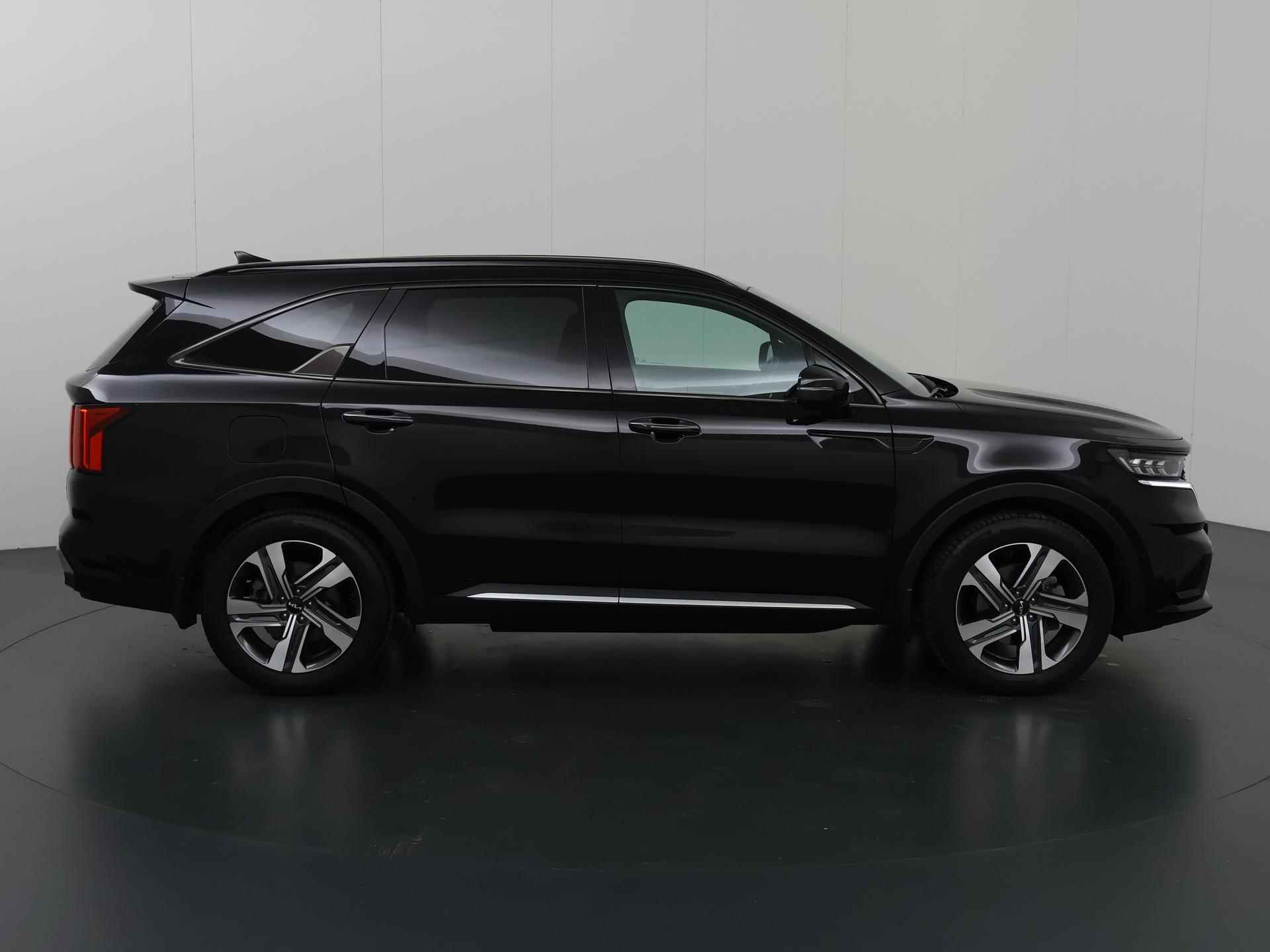 Kia Sorento 1.6 T-GDI Plug-in Hybrid 4WD ExecutiveLine 7p. | Black Edition | Elektrisch wegklapbare trekhaak | Nappa lederen bekleding | Panoramadak | Stoelventilatie | 360° camera | Dodehoekcamera - 7/48