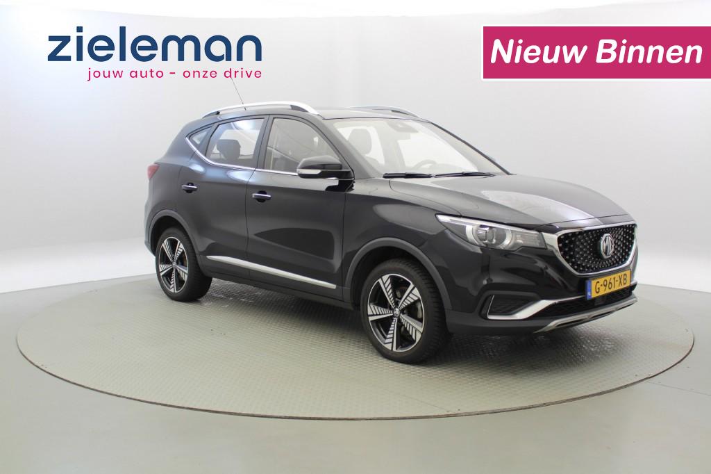 MG Zs EV Luxury 45 kWh - Panorama, Carplay, Stoelverw.