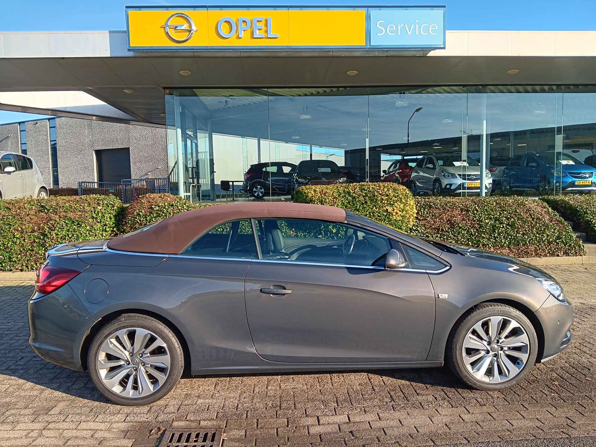 Opel Cascada 1.4 Turbo Cosmo, 19", Leder, Clima, Navi, Camera, etc. incl. 12 MND BOVAGGARANTIE - 8/25