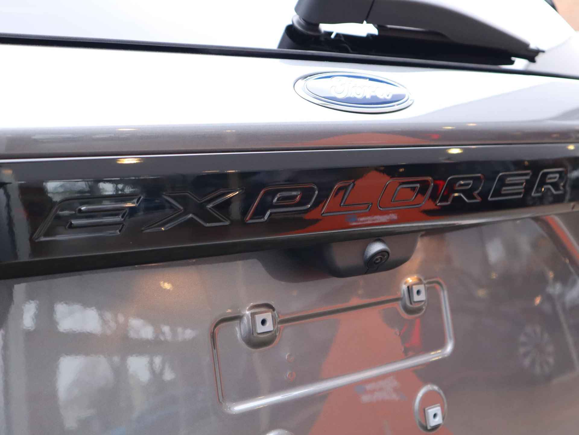 Ford Explorer 3.0 V6 EcoBoost PHEV ST-Line | 20" Lichtmetaal | 360° Camera | Leren bekleding | Afneembare trekhaak | Dual zone Climatecontrol | Led koplampen | Panorama dak | Adaptive cruisecontrol | B&O Premium Audio | - 13/82