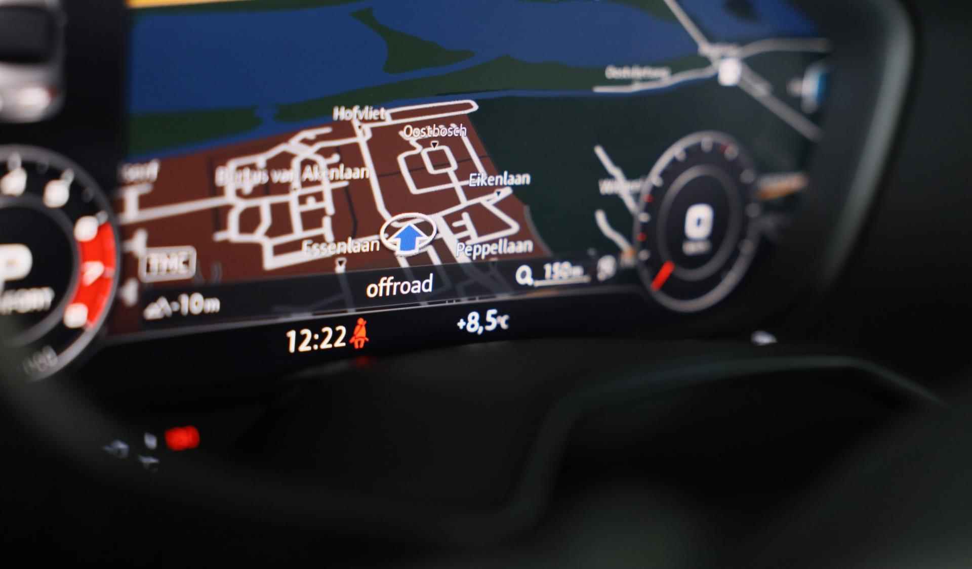 Audi TT ROADSTER 40 TFSI S Line Competition FACELIFT / Aut / Navi / Virtual Cockpit / Cruise Control / F1 / Camera / Matrix / 19 I - 10/40