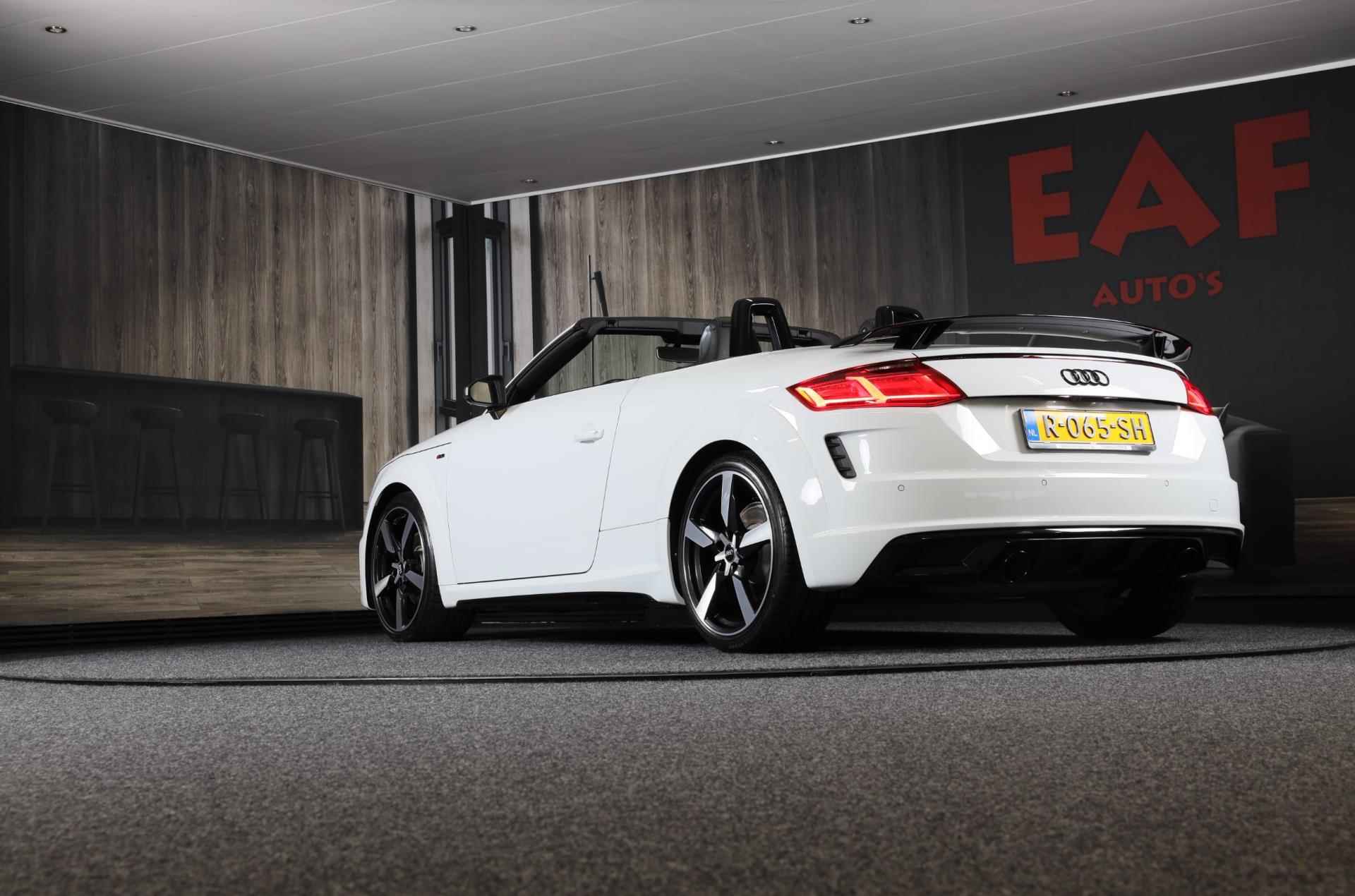 Audi TT ROADSTER 40 TFSI S Line Competition FACELIFT / Aut / Navi / Virtual Cockpit / Cruise Control / F1 / Camera / Matrix / 19 I - 28/40