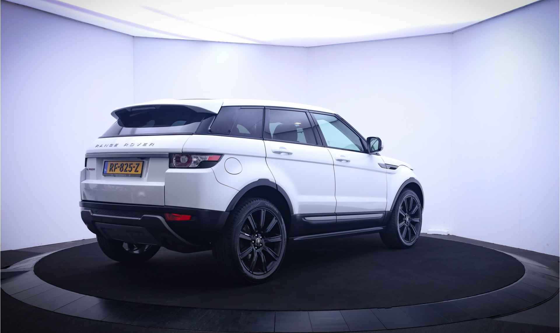 Land Rover Range Rover Evoque 2.2SD4 Aut. 4WD Prestige PANO/XENON/MERIDIAN/MEMORY/CAMERA/STUURVERW./LEDER/NAVI/LMV 20'' - 5/27