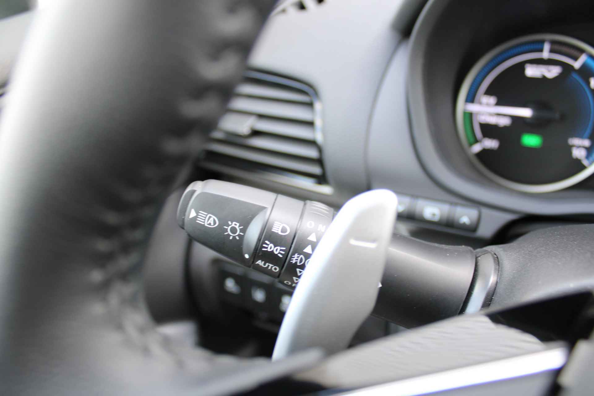 Mitsubishi Eclipse Cross 2.4 PHEV Intense | 18" LM | Airco | Cruise | Camera | Plug-in | - 12/30