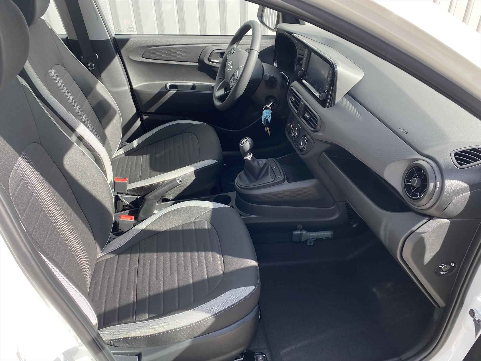 Hyundai I10 1.0i 67pk Comfort | Cruise Control | Apple Carplay | Android Auto | - 12/34