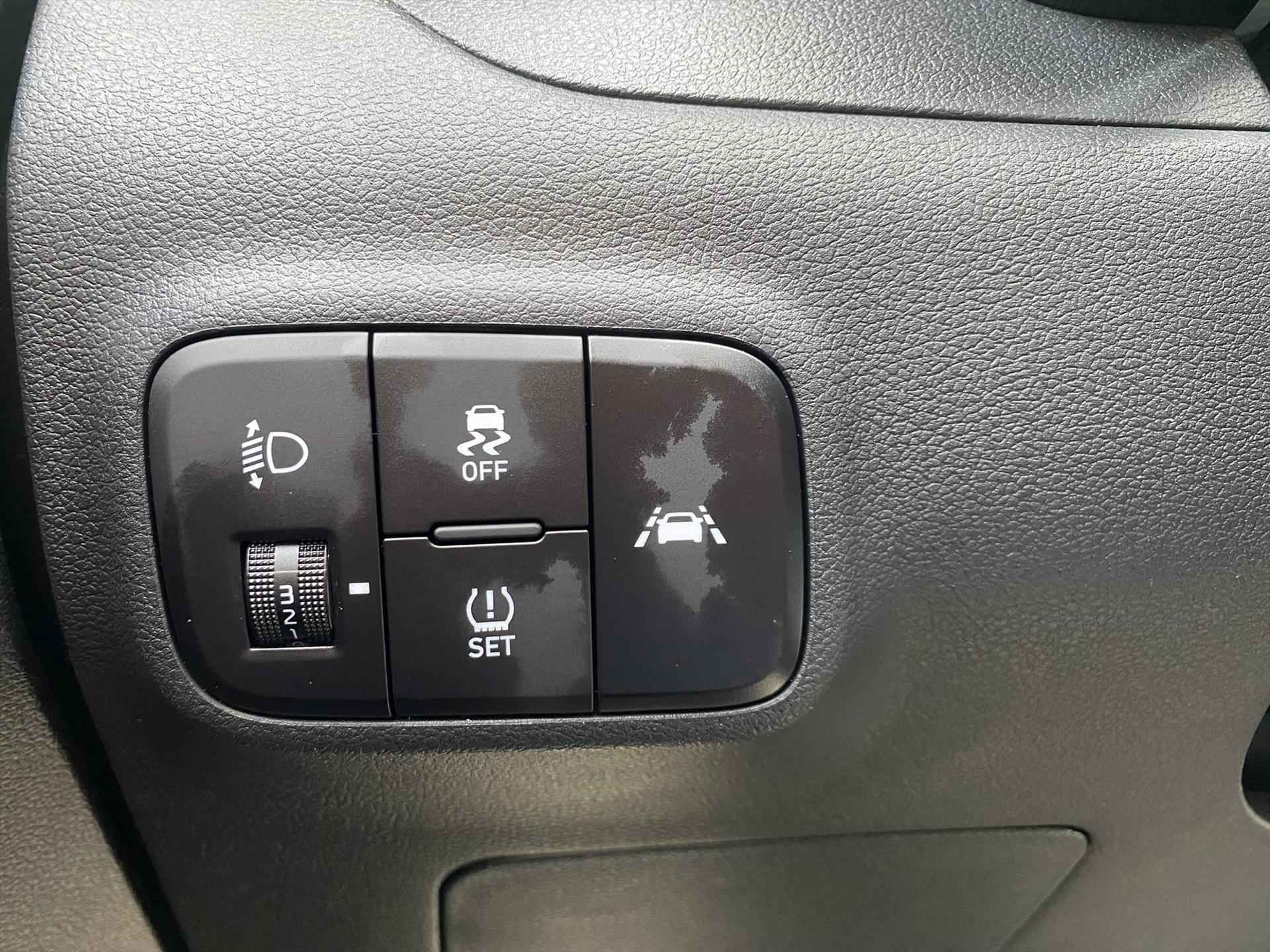 Hyundai I10 1.0i 67pk Comfort | Cruise Control | Apple Carplay | Android Auto | - 24/34