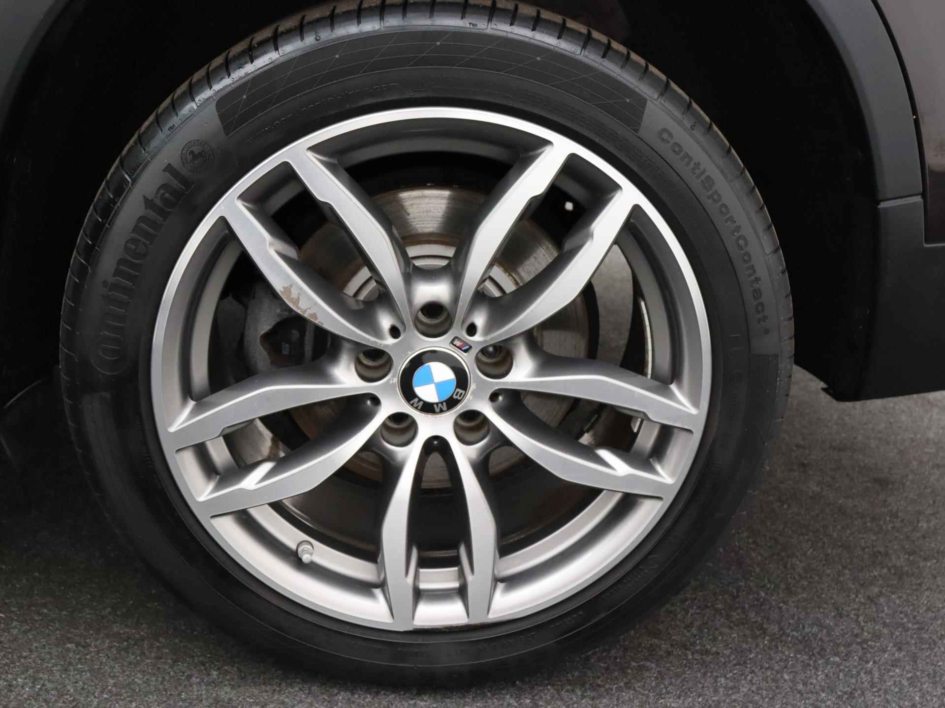BMW X3 sDrive20i High Executive | NAVIGATIE | HALF-LEDER | PARKEERSENSOREN V+A | CLIMATE CONTROL | LICHTMETALEN VELGEN | - 10/26