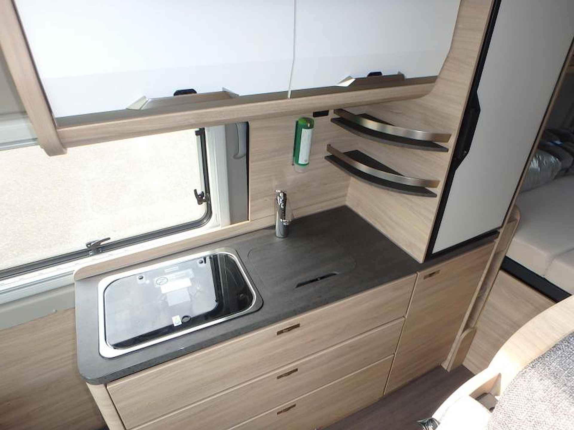 Knaus BoxLife Pro 600 60 Years €4000,- VOORDEEL - 20/25