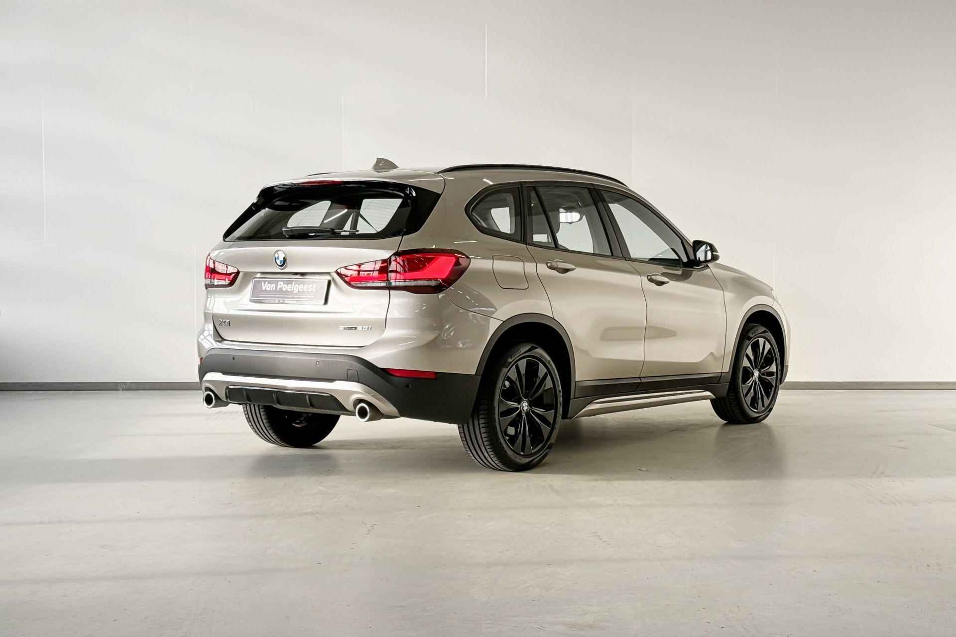 BMW X1 sDrive20i High Executive Model Sport Line Aut. - Verwacht: Januari 2025 - 6/18