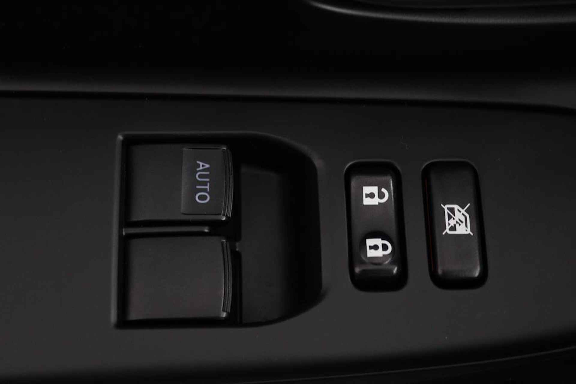 Toyota Yaris 1.5 Hybrid Aspiration | Design Pakket | Cruise Control | Achteruitrijcamera | Lichtmetalen Velgen | - 25/44