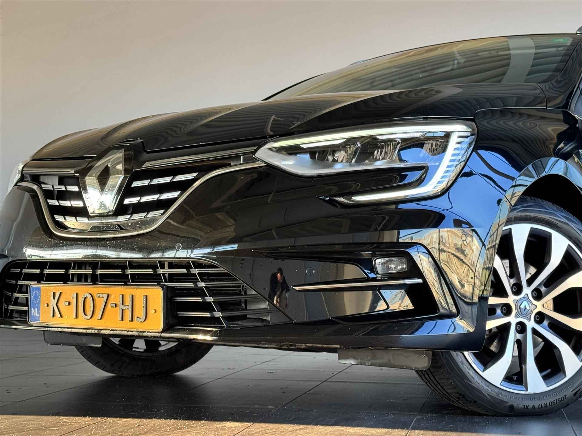 RENAULT Mégane Estate 1.3 TCe 140pk GPF Intens - 4/22