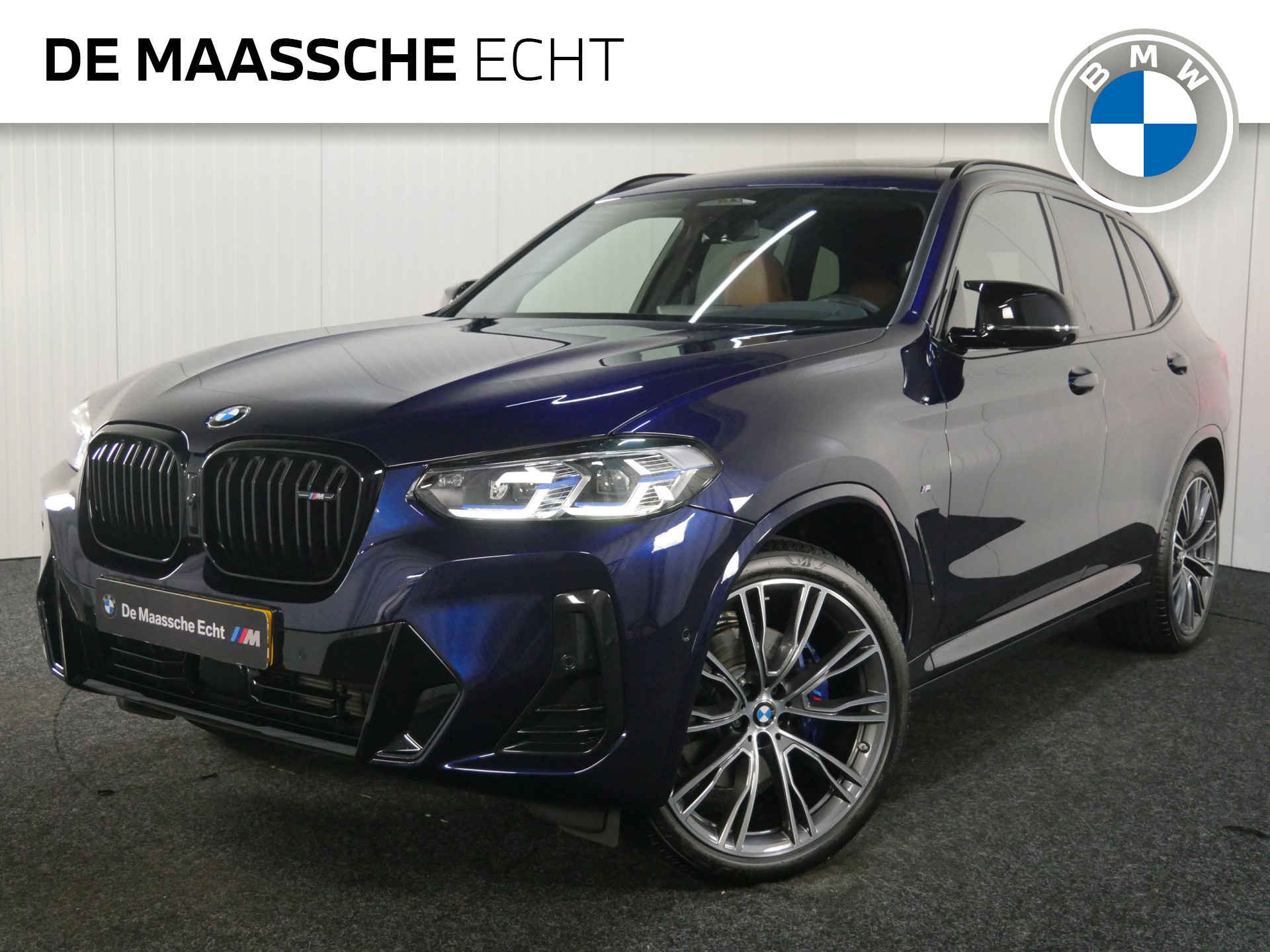 BMW X3 M40i xDrive High Executive Automaat / Panoramadak / Trekhaak / Laserlight / Sportstoelen / Adaptief M Onderstel / Parking Assistant Plus / Comfort Access bij viaBOVAG.nl