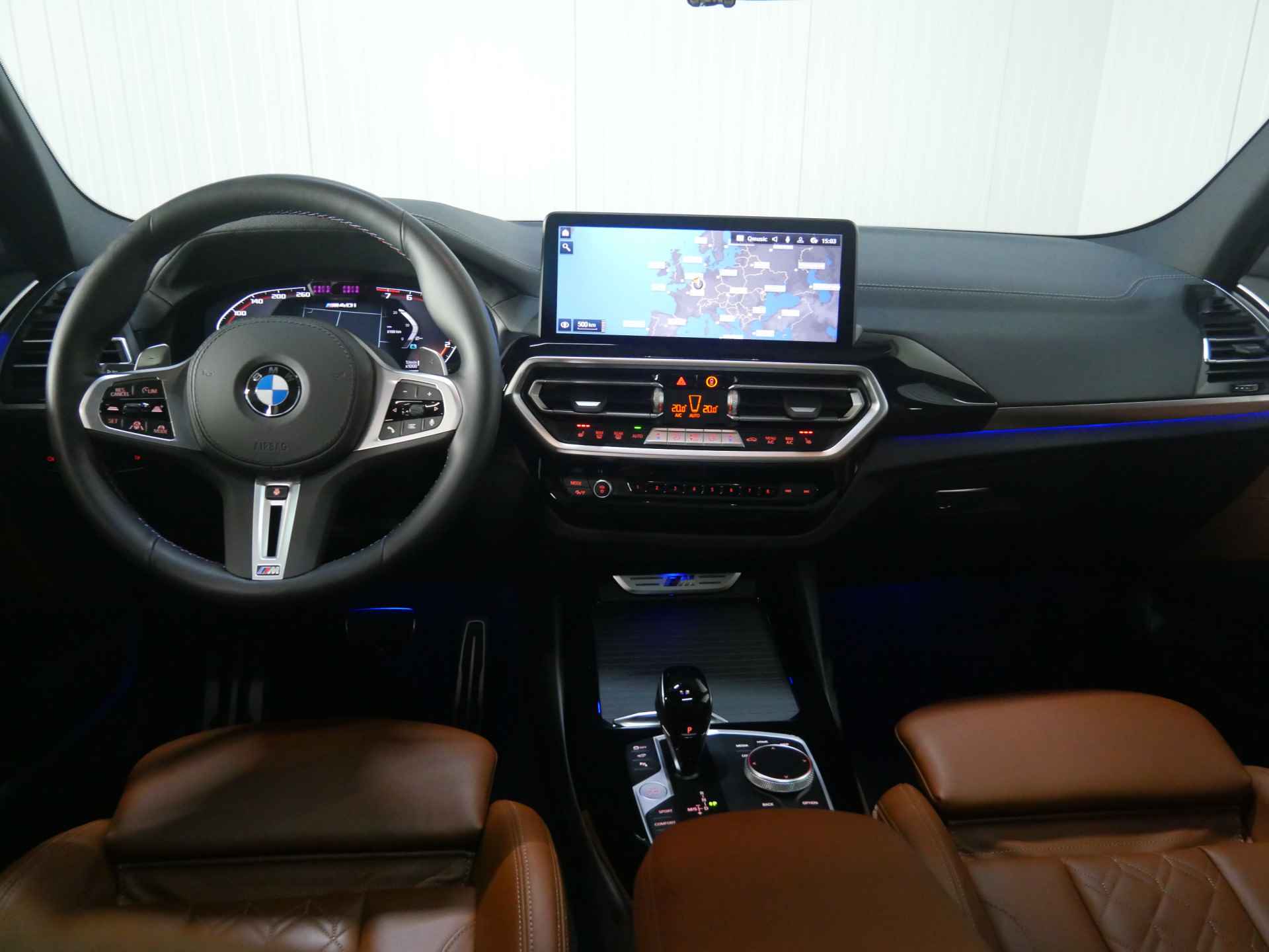 BMW X3 M40i xDrive High Executive Automaat / Panoramadak / Trekhaak / Laserlight / Sportstoelen / Adaptief M Onderstel / Parking Assistant Plus / Comfort Access - 4/39