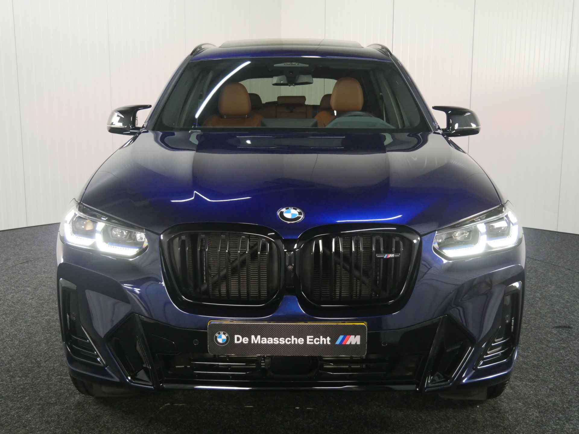 BMW X3 M40i xDrive High Executive Automaat / Panoramadak / Trekhaak / Laserlight / Sportstoelen / Adaptief M Onderstel / Parking Assistant Plus / Comfort Access - 7/39