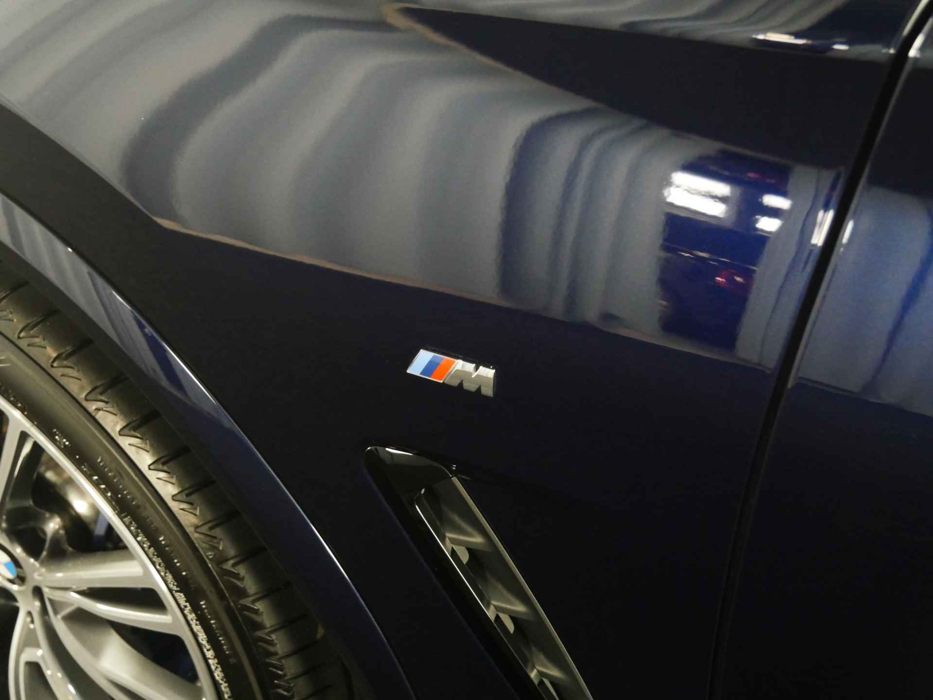BMW X3 M40i xDrive High Executive Automaat / Panoramadak / Trekhaak / Laserlight / Sportstoelen / Adaptief M Onderstel / Parking Assistant Plus / Comfort Access - 30/39