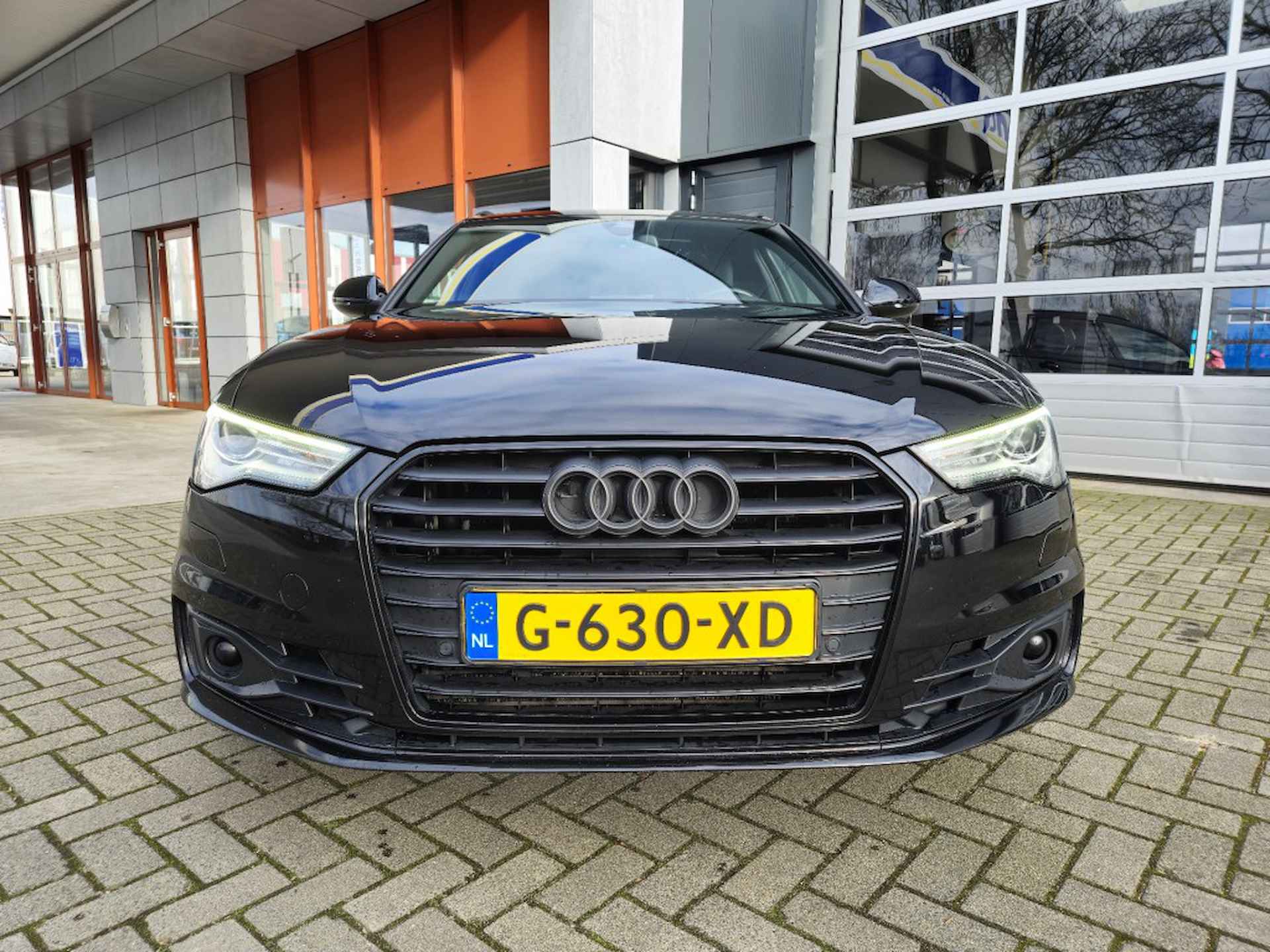 AUDI A6 3.0 TDI Premium Edition - 3/26