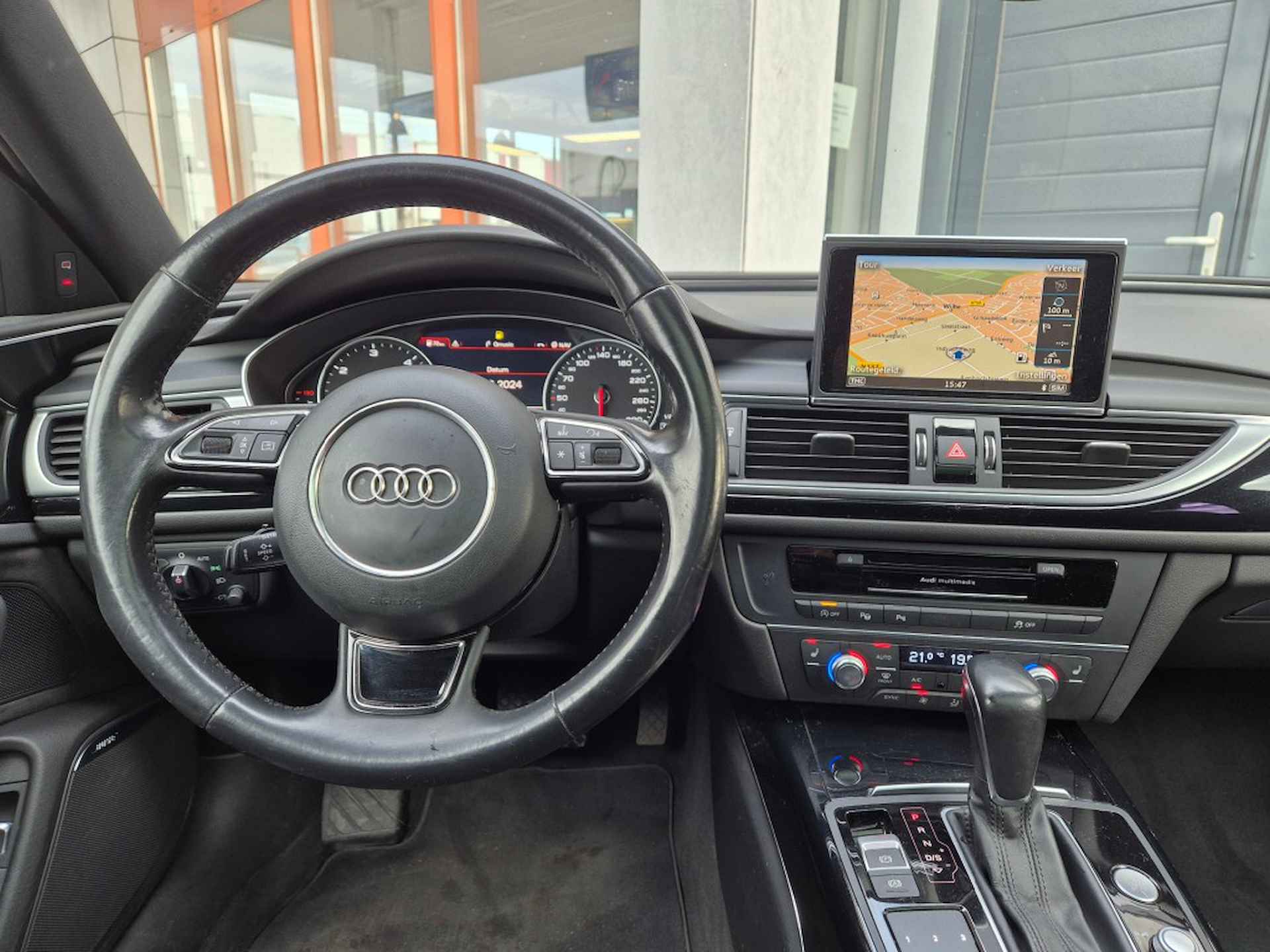 AUDI A6 3.0 TDI Premium Edition - 12/26