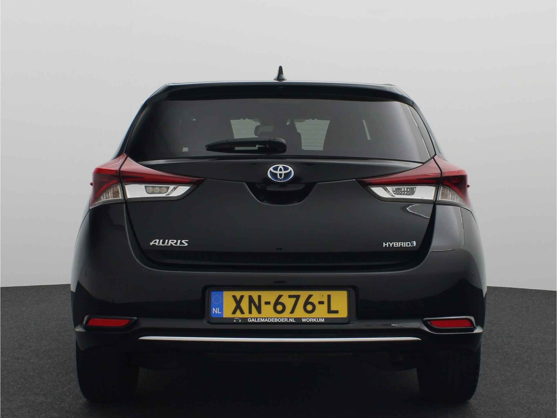 Toyota Auris 1.8 Hybrid Dynamic Ultimate CAMERA / STOELVERW / DAB+ / PDC / BLUETOOTH / CRUISE / NL-AUTO . - 5/43