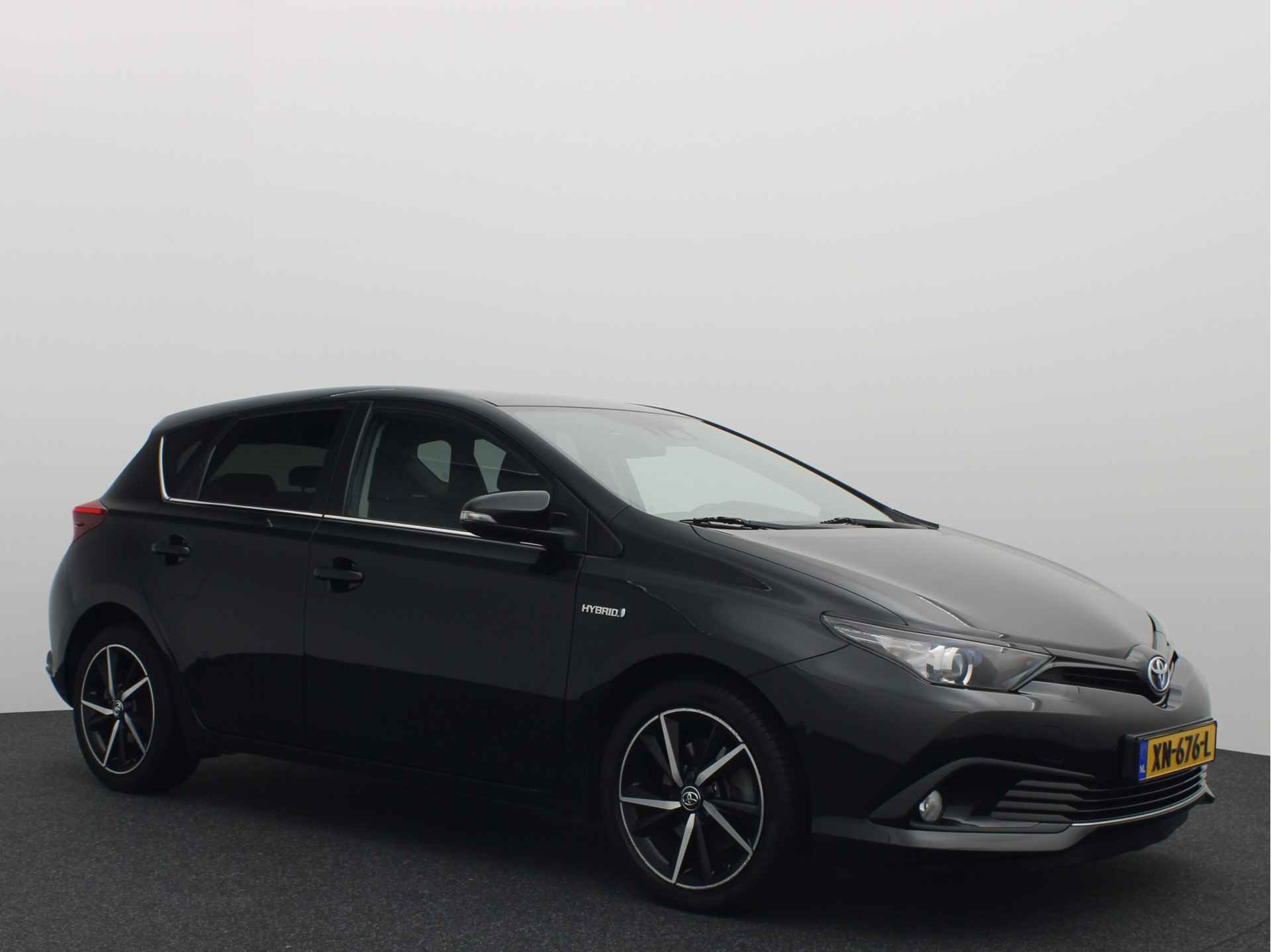 Toyota Auris 1.8 Hybrid Dynamic Ultimate CAMERA / STOELVERW / DAB+ / PDC / BLUETOOTH / CRUISE / NL-AUTO . - 16/43