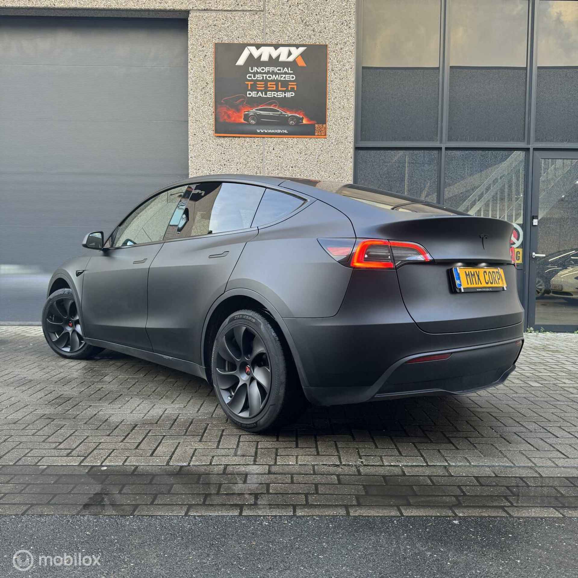 Tesla Model Y RWD 2023 SUBSIDIE IS TERUG MAT ZWART WRAP - 7/21