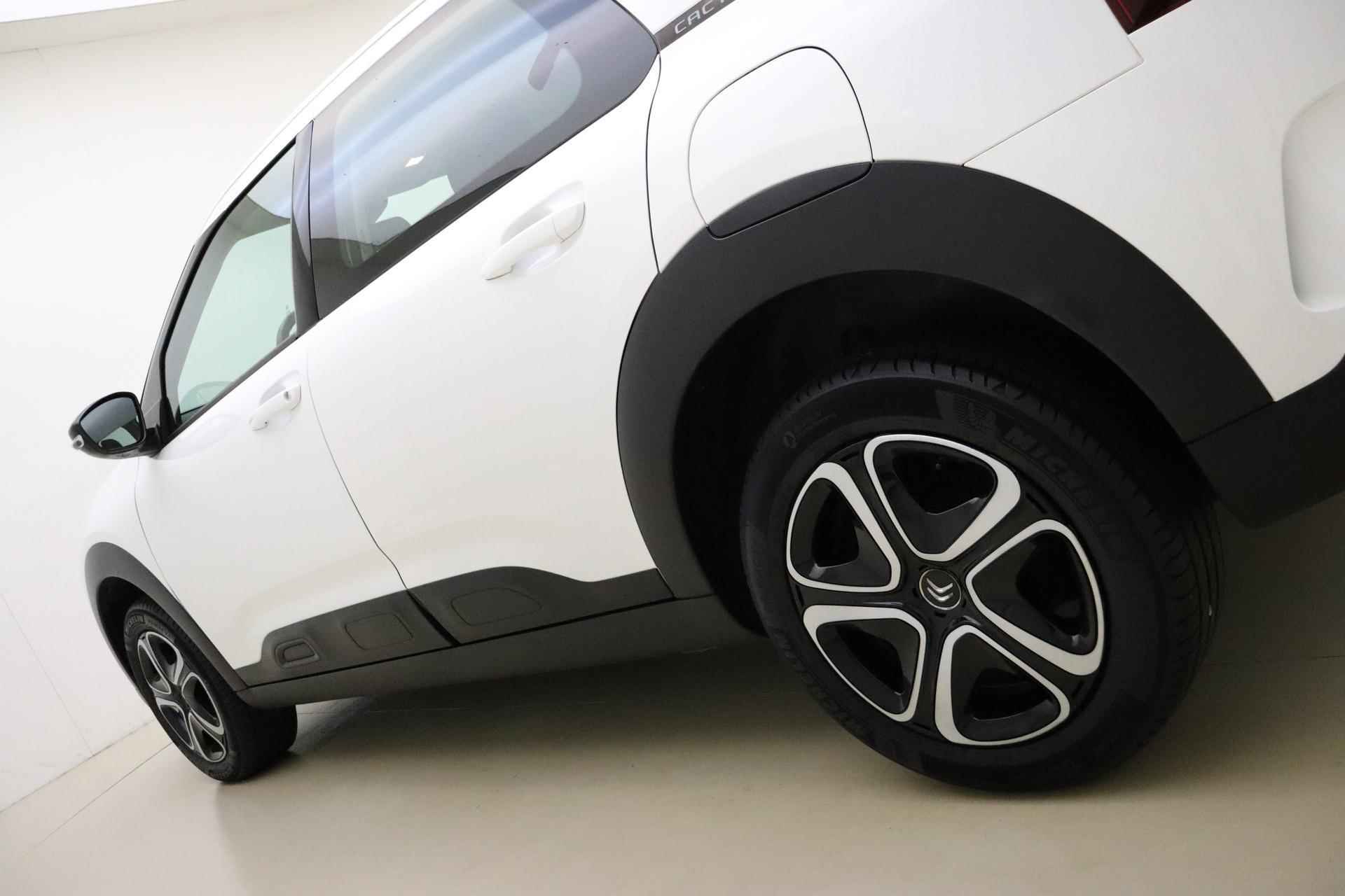 Citroen C4 Cactus 1.2 PureTech Feel 110 PK | Navigatie via Apple Carplay | Climate control | Cruise control | Stoelverwarming | Bluetooth - 16/31