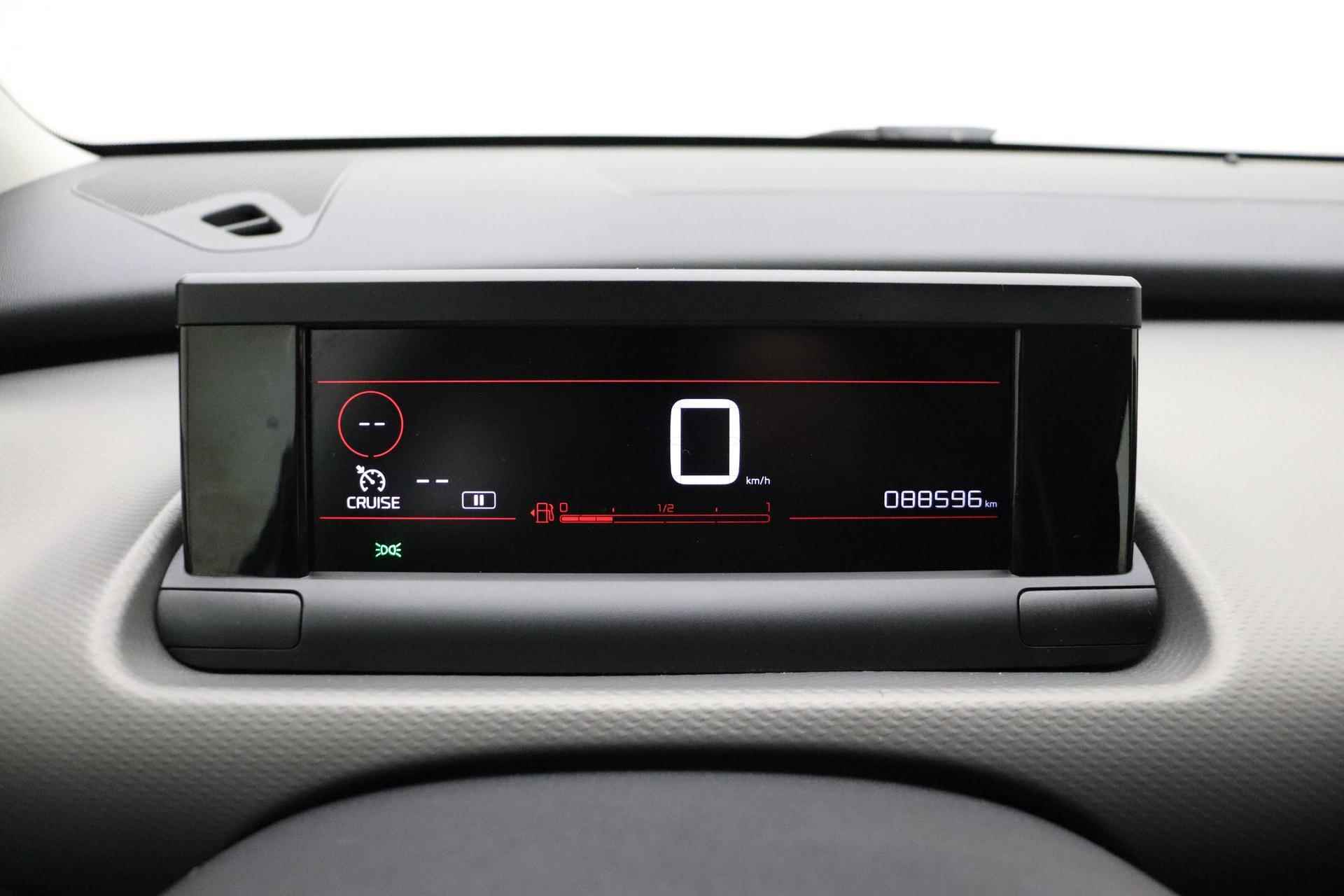 Citroen C4 Cactus 1.2 PureTech Feel 110 PK | Navigatie via Apple Carplay | Climate control | Cruise control | Stoelverwarming | Bluetooth - 27/31