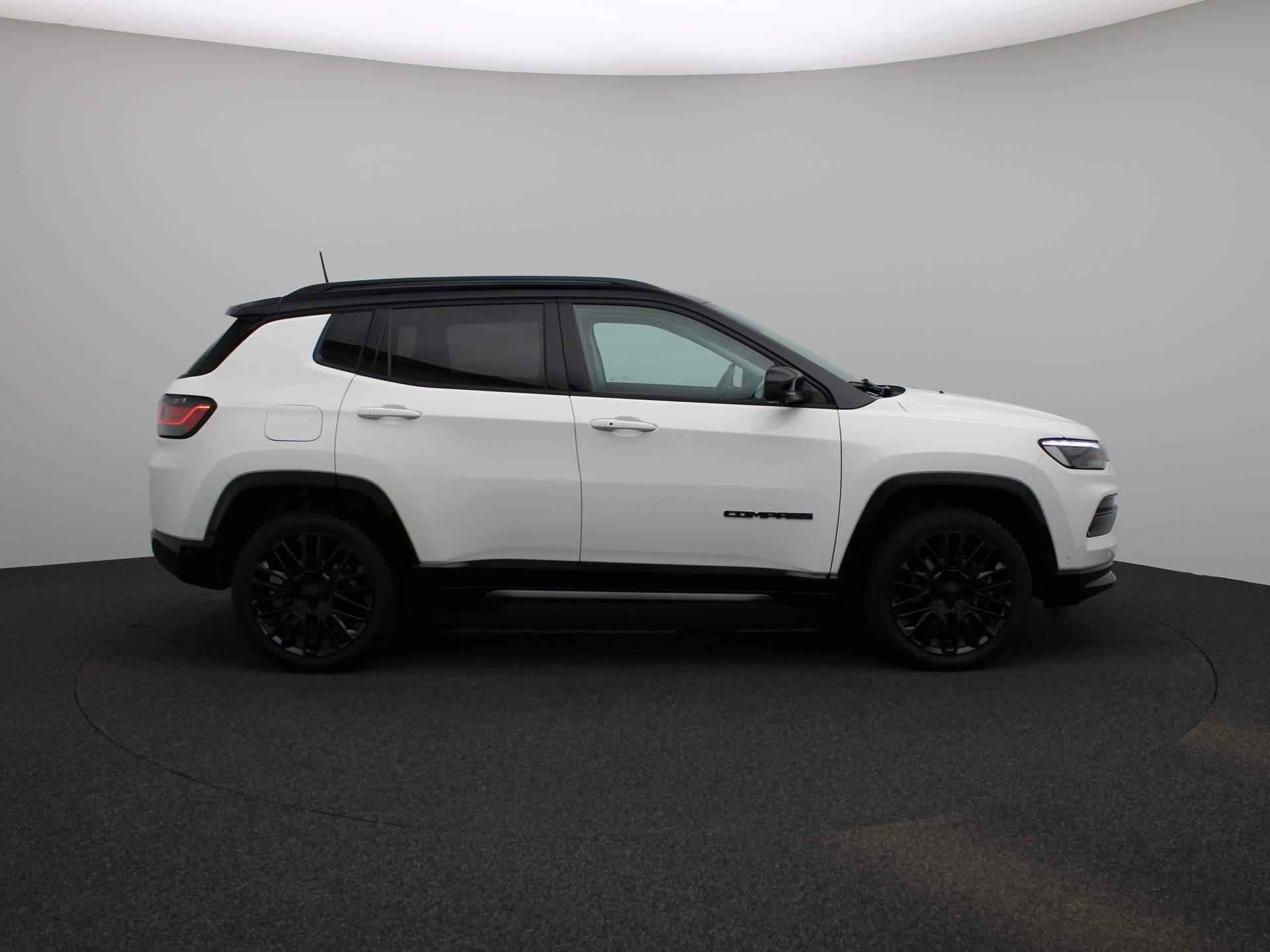 Jeep Compass 4xe 240 Plug-in Hybrid Electric S | Alpine Sound System | 360 Camera & Parkeersensoren | 19'' Velgen | - 6/48