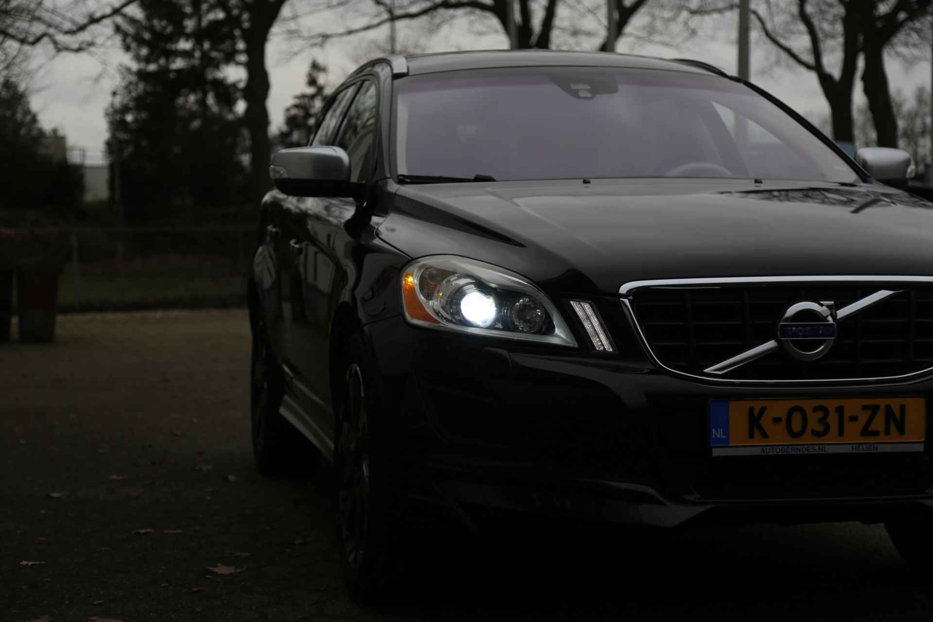 Volvo XC60 3.0 T6 305PK 6 Cilinder AWD Summum Aut.*Perfect Onderh.*Polestar/Heico Uitlaat/Afneemb. Trekhaak/Leder/Stoelverw./LED/Xenon/Elek - 24/56