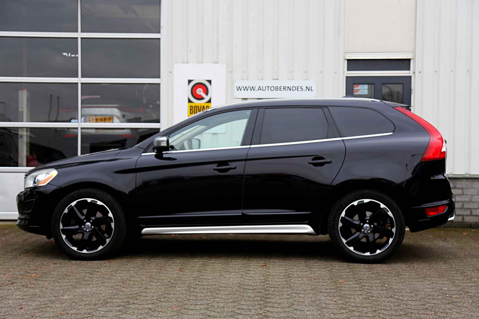 Volvo XC60 3.0 T6 305PK 6 Cilinder AWD Summum Aut.*Perfect Onderh.*Polestar/Heico Uitlaat/Afneemb. Trekhaak/Leder/Stoelverw./LED/Xenon/Elek - 41/56