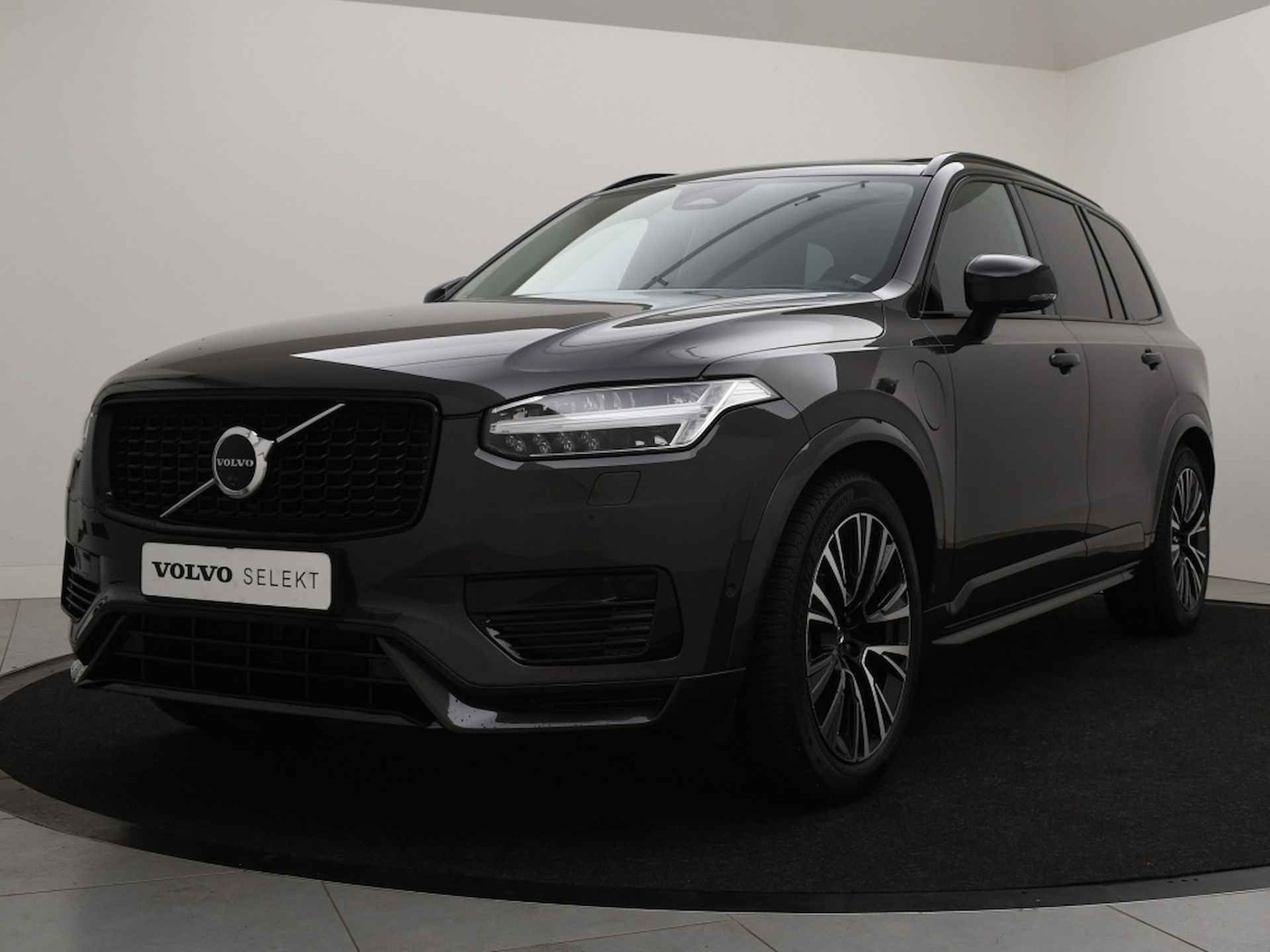 Volvo XC90 T8 PLUG-IN HYBRID LONG RANGE ULTIMATE DARK LUCHTVERING HARMAN KA - 2/39