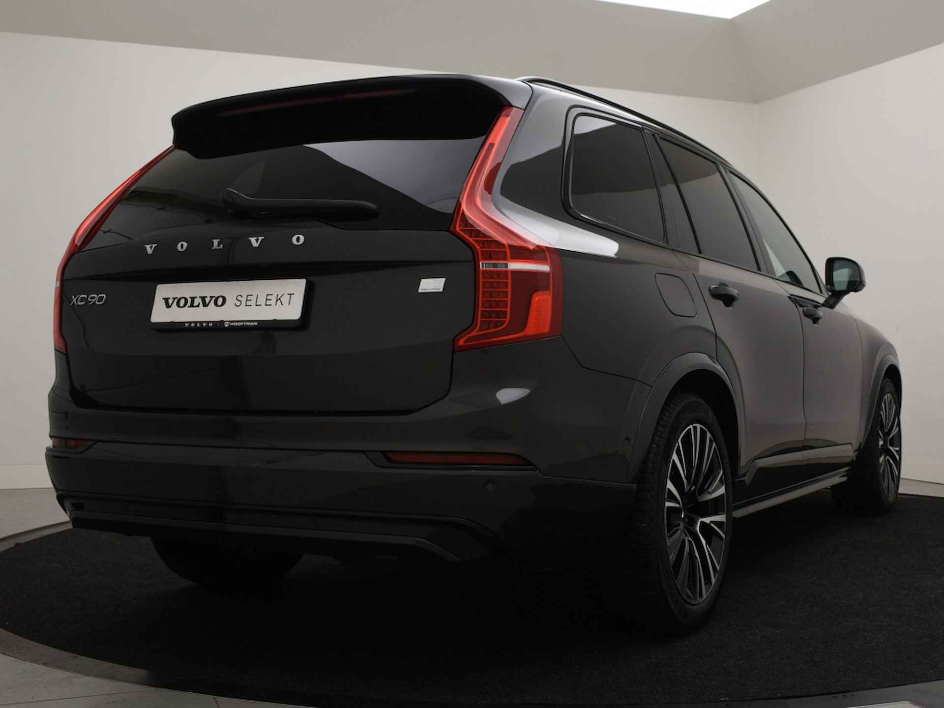 Volvo XC90 T8 PLUG-IN HYBRID LONG RANGE ULTIMATE DARK LUCHTVERING HARMAN KA - 4/39