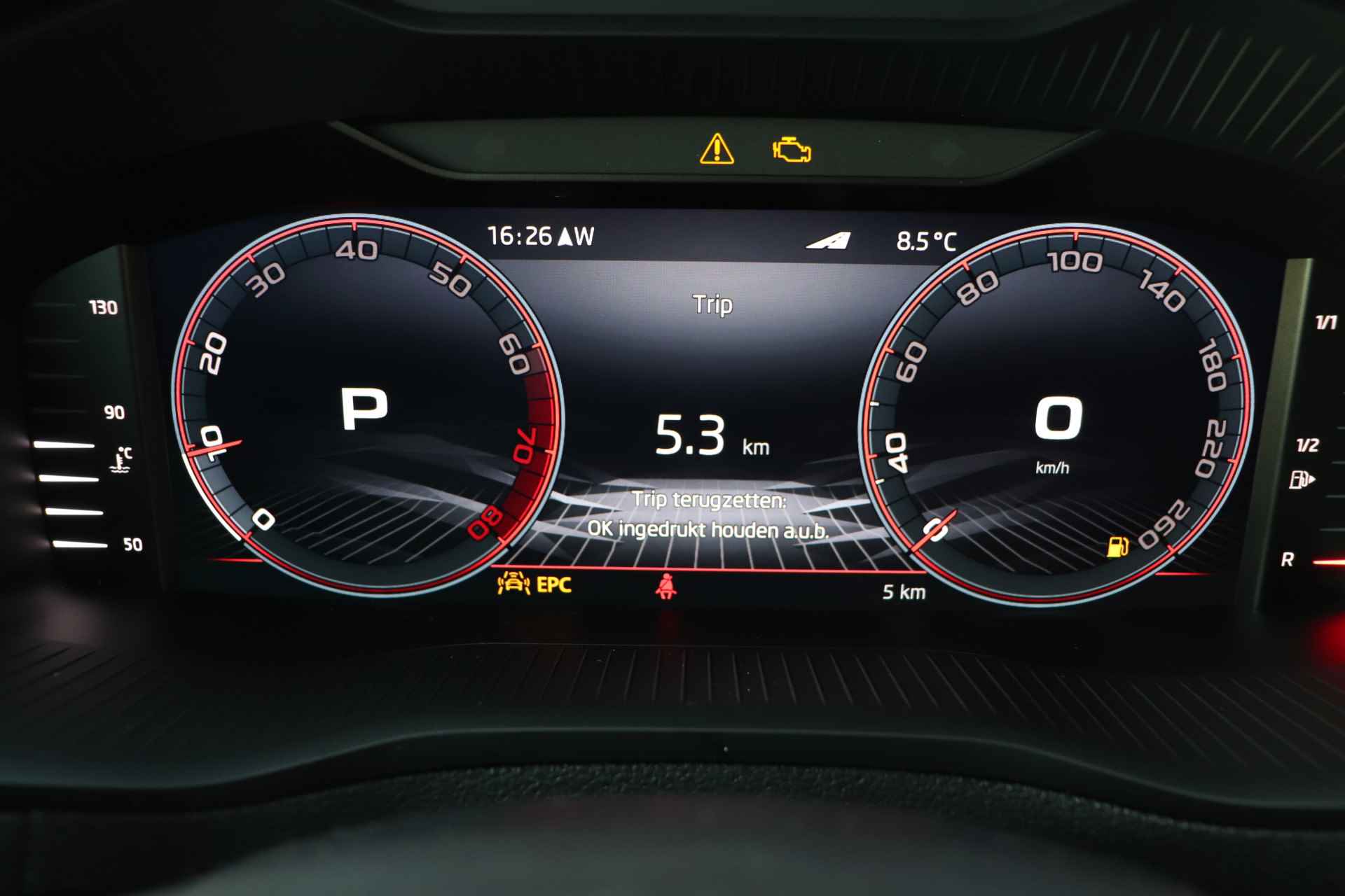 Škoda Karoq 1.5 TSI 150pk DSG ACT Sportline Business | 19" lichtmetalen velgen | Travel Assist plus | Winter pakket plus | Panoramisch schuif/kanteldak | - 5/27