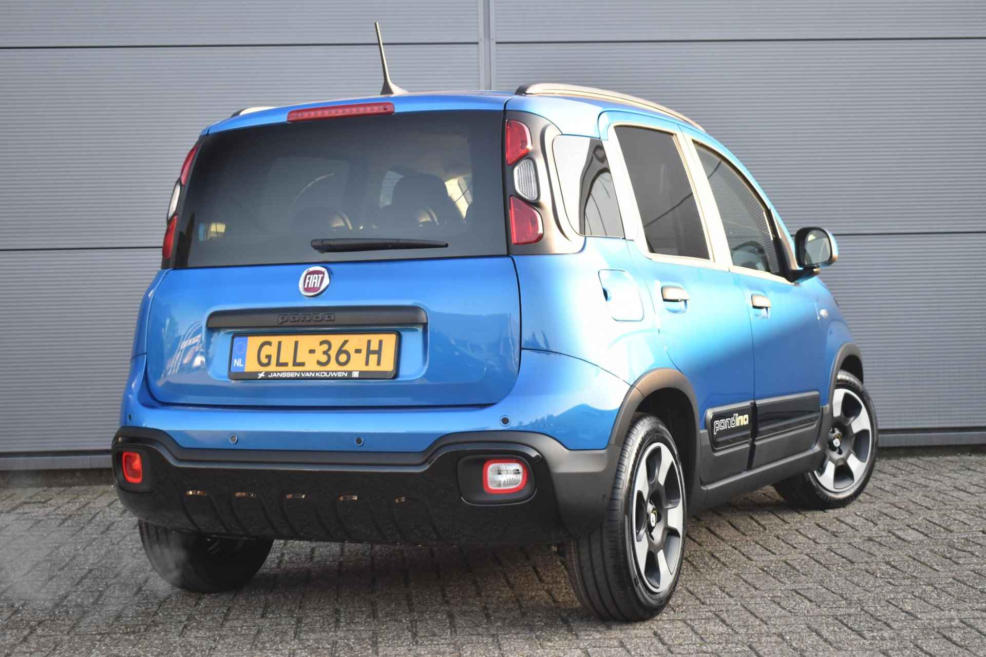 Fiat Panda 1.0 Hybrid Pandina Parkeersensoren Donker Getint Glas Cruise Controle - 4/32